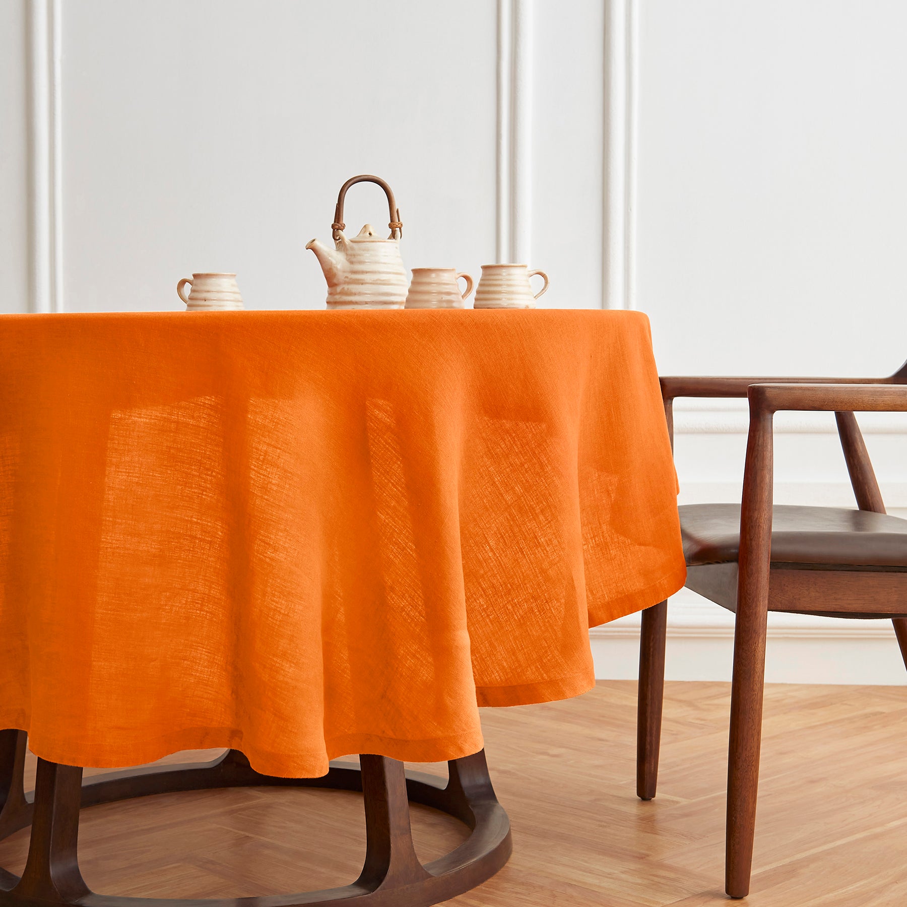 Sonoma Round Tablecloth - Premium Cotton Fabric for Dining & Parties - Perfect for Holiday Gatherings, Weddings & Home Decor