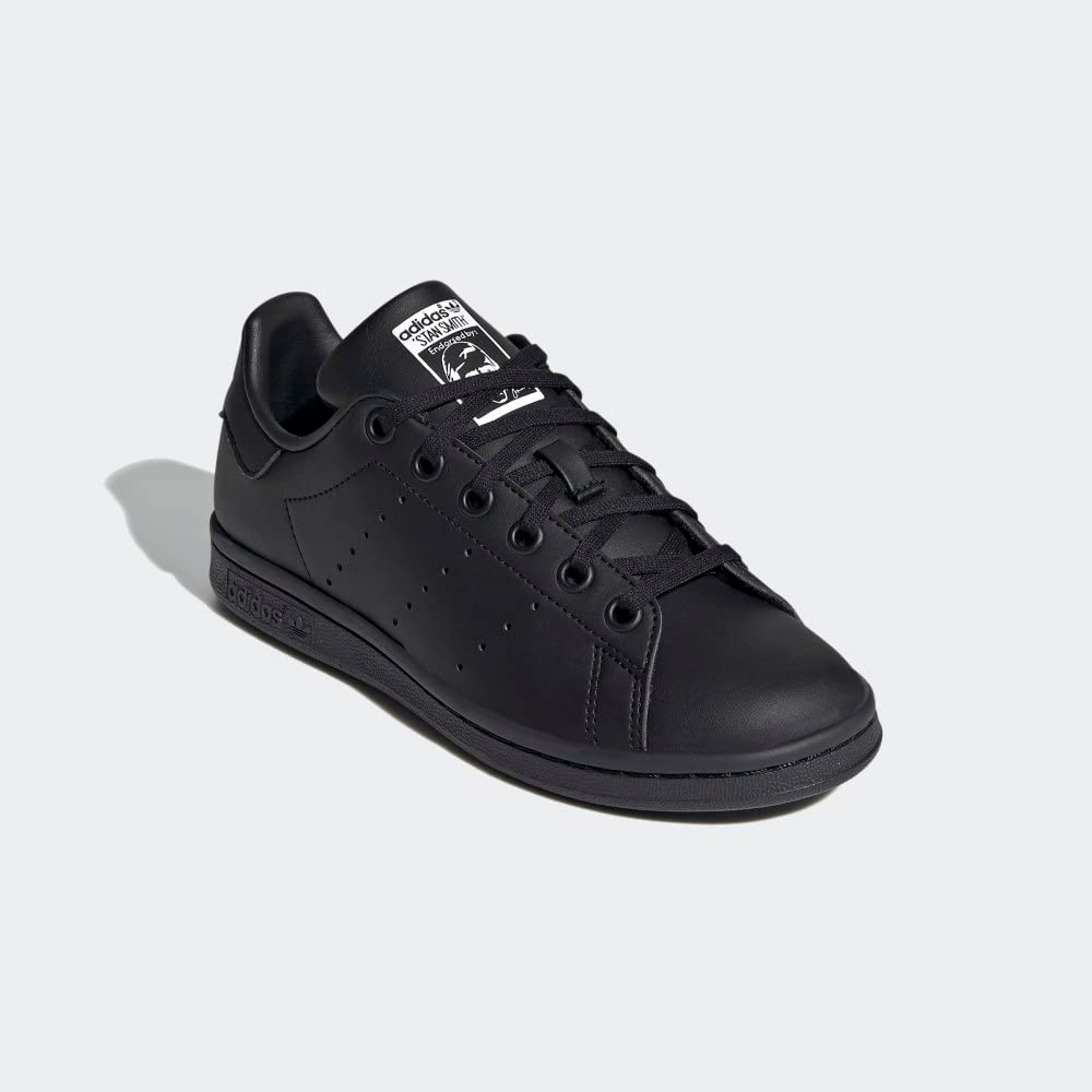 adidas Kids' Stan Smith Sneakers - Eco-Friendly Vegan Shoes for Boys & Girls | Sustainable Plastic Waste Reduction | Perfect for School, Play & Everyday Wear