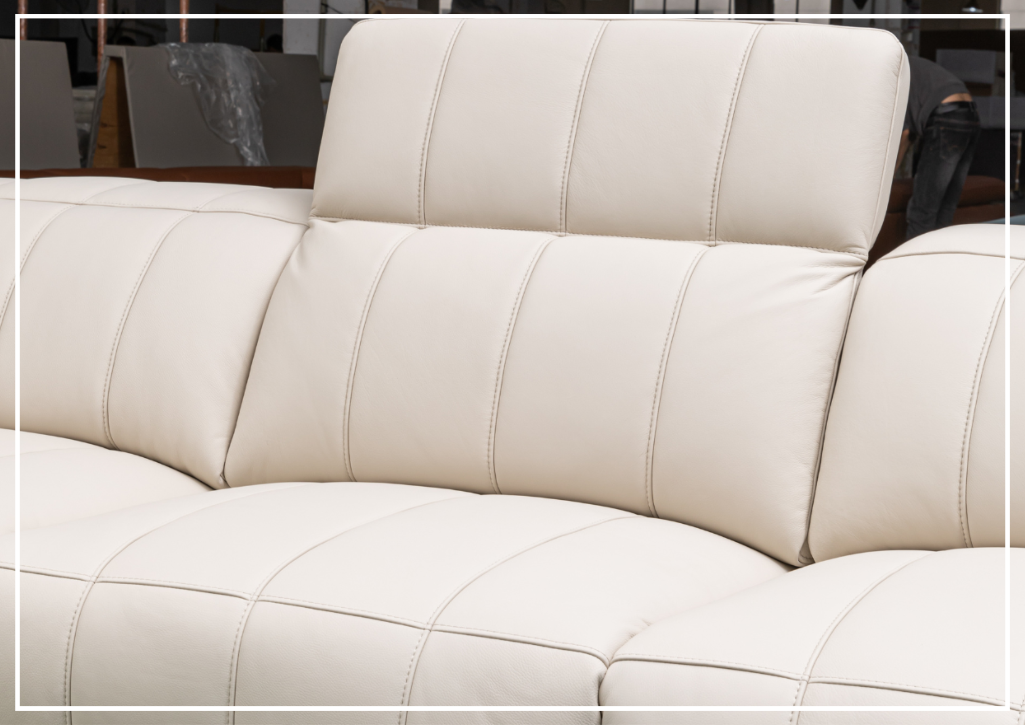 Klaussner Capri 3-Seater Beige Leather Power Reclining Sofa - Modern Living Room Furniture for Home Theater & Relaxation