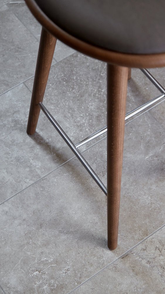 Modern High Stool by Mater - Adjustable Bar Stool for Kitchen Island, Breakfast Nook & Home Office - Durable & Stylish Dining Chair with Comfortable Seat