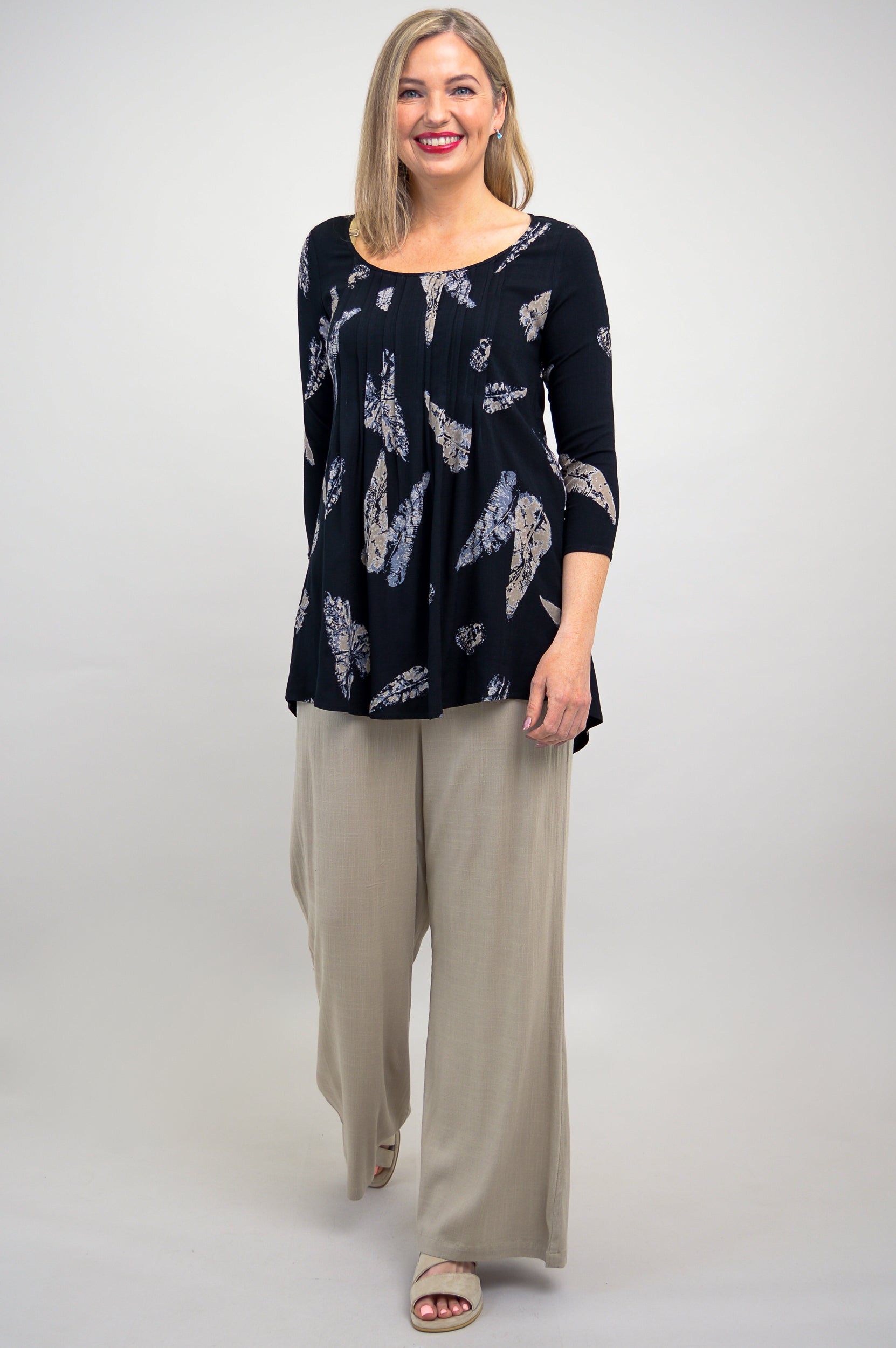 Harper Top with Leaf Shadow Print - Soft Linen Bamboo Fabric - Perfect for Summer Outfits & Casual Wear
