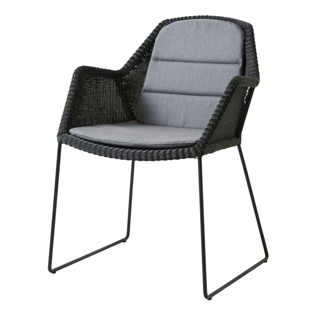 Breeze Outdoor Chair with Sled Base - Lightweight Patio Furniture for Backyard, Poolside, and Garden Relaxation