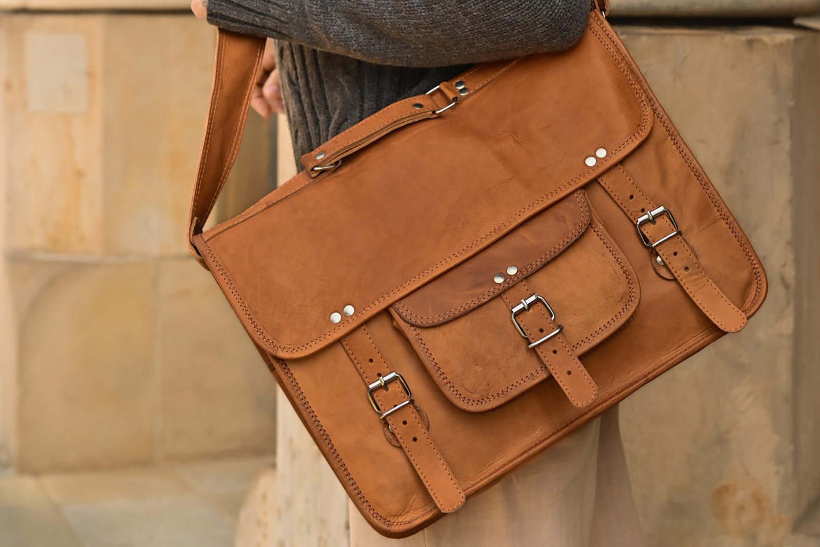 Premium Genuine Leather Shoulder Bag for Women & Men - Stylish & Durable Crossbody Purse - Perfect for Work, Travel & Everyday Use