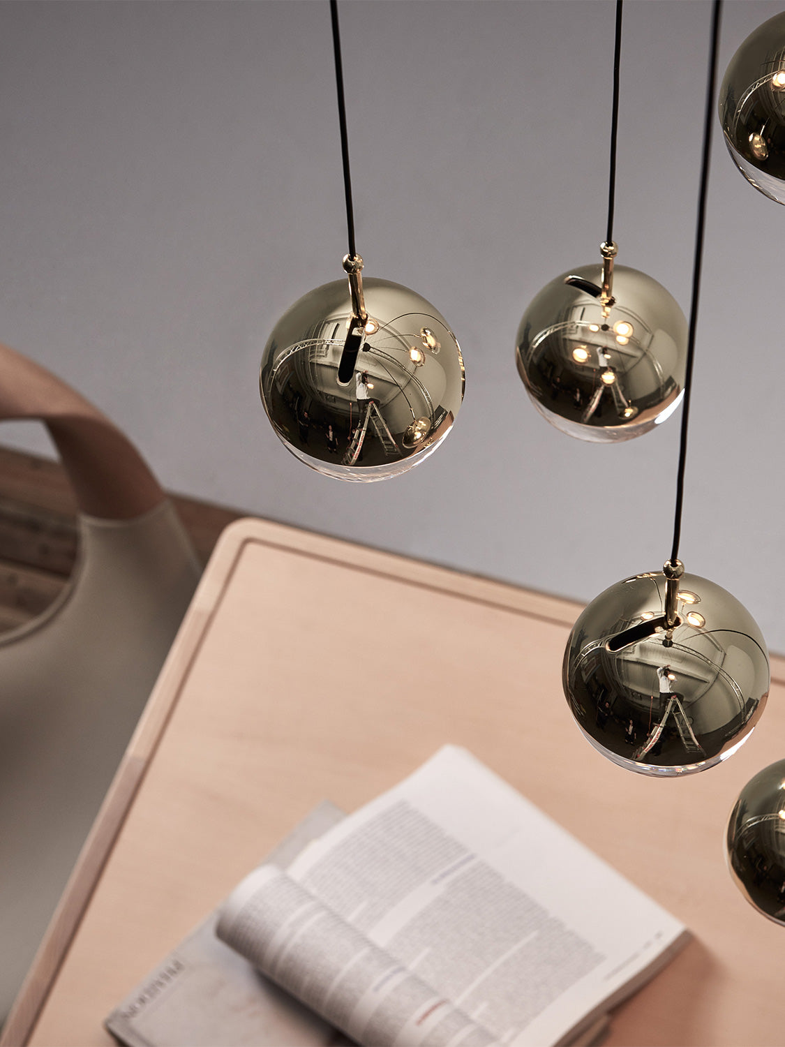 Dora Modern LED Pendant Light Fixture - Adjustable Hanging Chandelier for Kitchen Island, Dining Room, Bedroom & Living Room Lighting