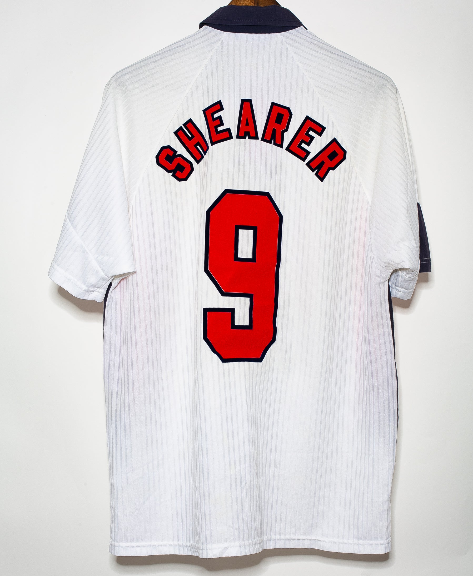 1998 England Home #9 Shearer Jersey (XL) - Vintage Football Shirt for Fans & Collectors - Perfect for Matches, Gifts & Memorabilia Display