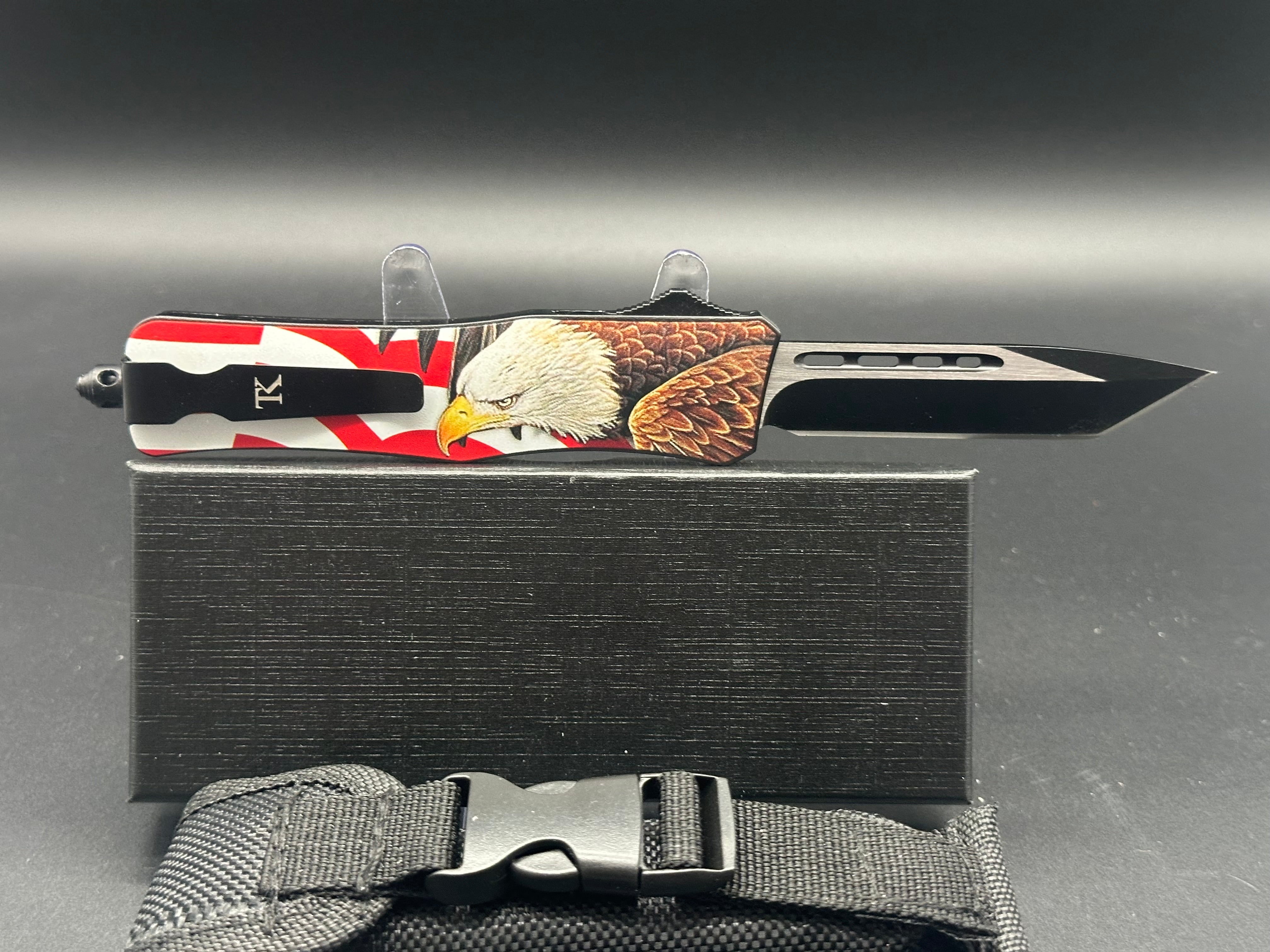 TacKnives MTUP7 Double Action OTF Knife with American Flag & Eagle Design - Perfect for Outdoor Camping, Hunting, and Everyday Carry (EDC)