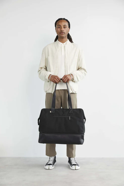 Black Convertible Weekender Bag - Stylish & Spacious Travel Duffel for Weekend Trips, Gym, and Business Travel