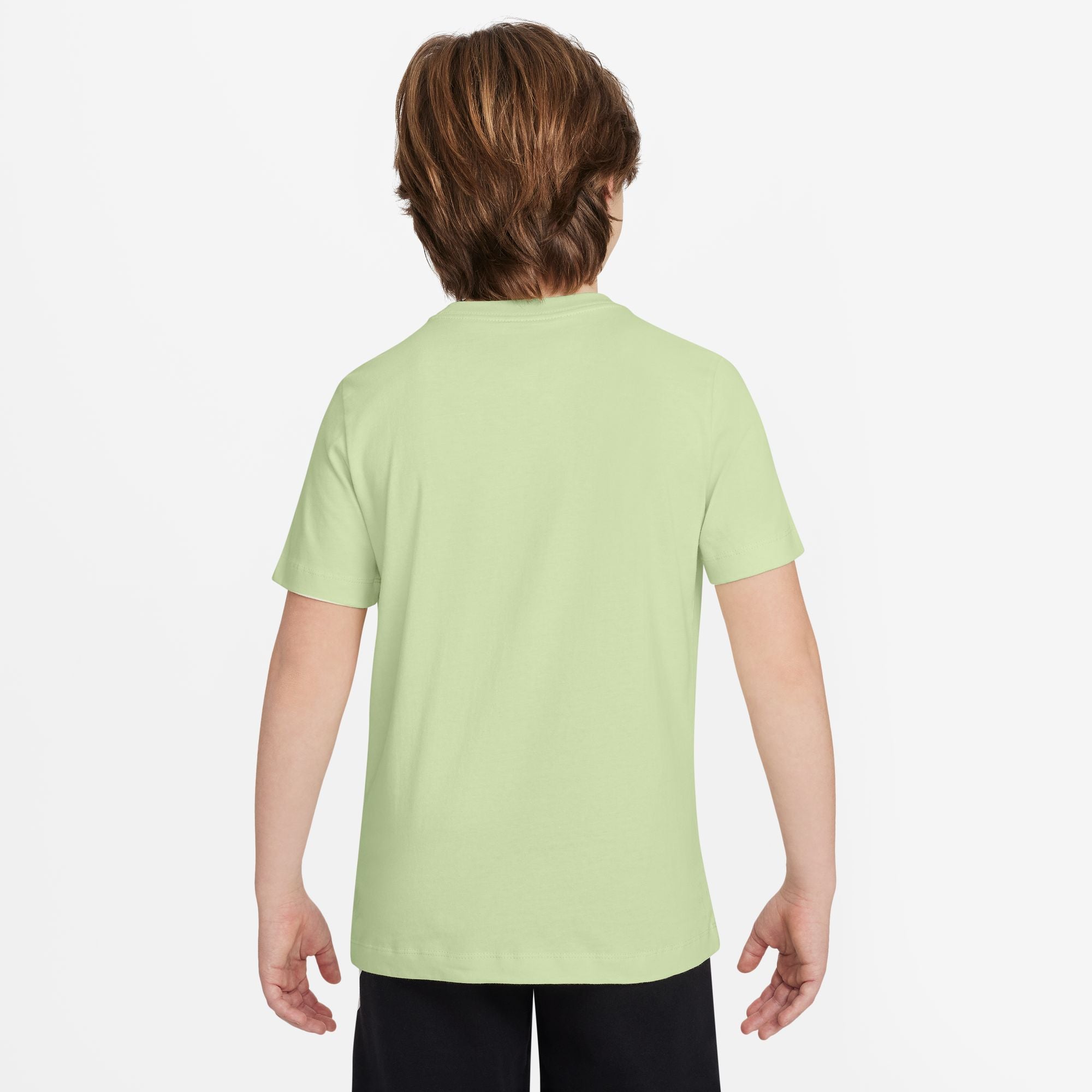 Boys' and Girls' Nike Youth NSW T-Shirt - Comfortable Athletic Tee for Kids' Sports & Casual Wear