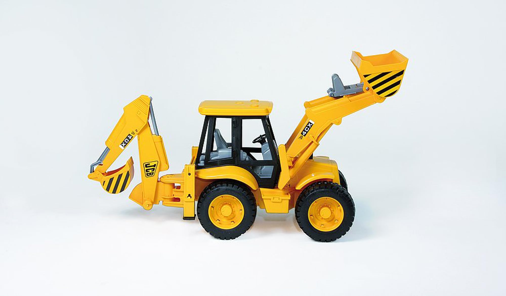 Bruder Toys 02428 JCB 4CX Loader Backhoe - Realistic Construction Toy for Kids, Durable Die-Cast Model with Movable Parts - Perfect for Imaginative Play, Sandbox Fun, and Construction-Themed Birthday Gifts