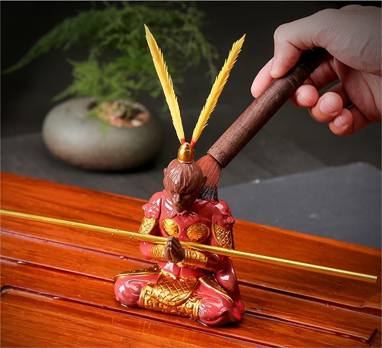 Black Myth: Wukong Ceramic Tea Pet - Chinese Zodiac Collectible for Tea Lovers & Home Decor - Perfect Gift for Tea Ceremony & Meditation Spaces