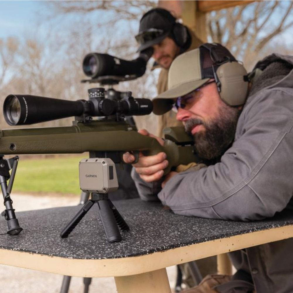 Garmin Xero C1 Pro Chronograph - Wireless Ballistic Calculator for Shooting & Hunting (100-5000 FPS) | Precision Ballistics for Long-Range Shooting, Hunting & Competitive Marksmanship