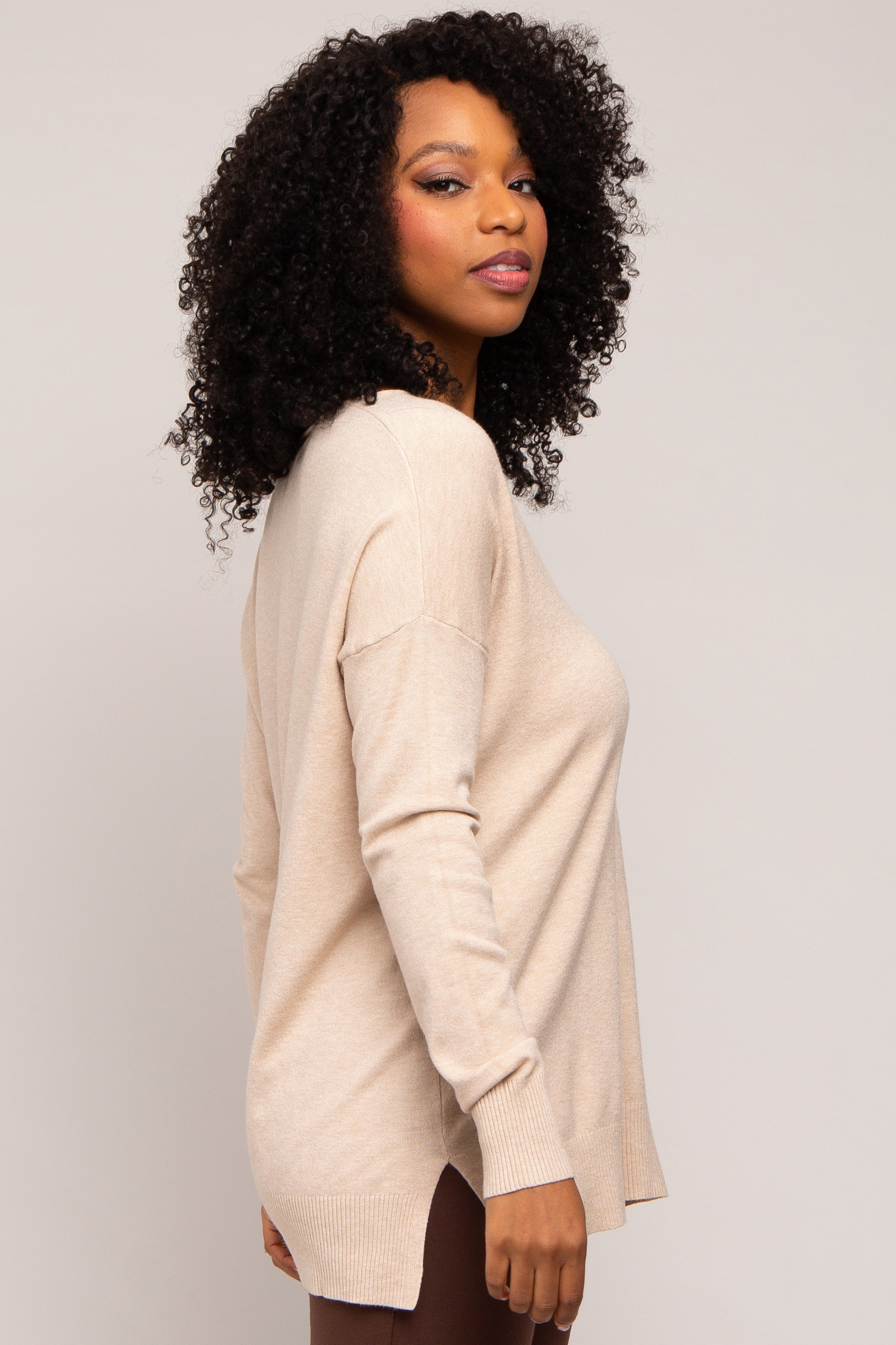 Women's Beige Long Sleeve Side Slit Sweater - Soft Knit Pullover for Fall & Winter - Casual Office Wear & Date Night Outfits