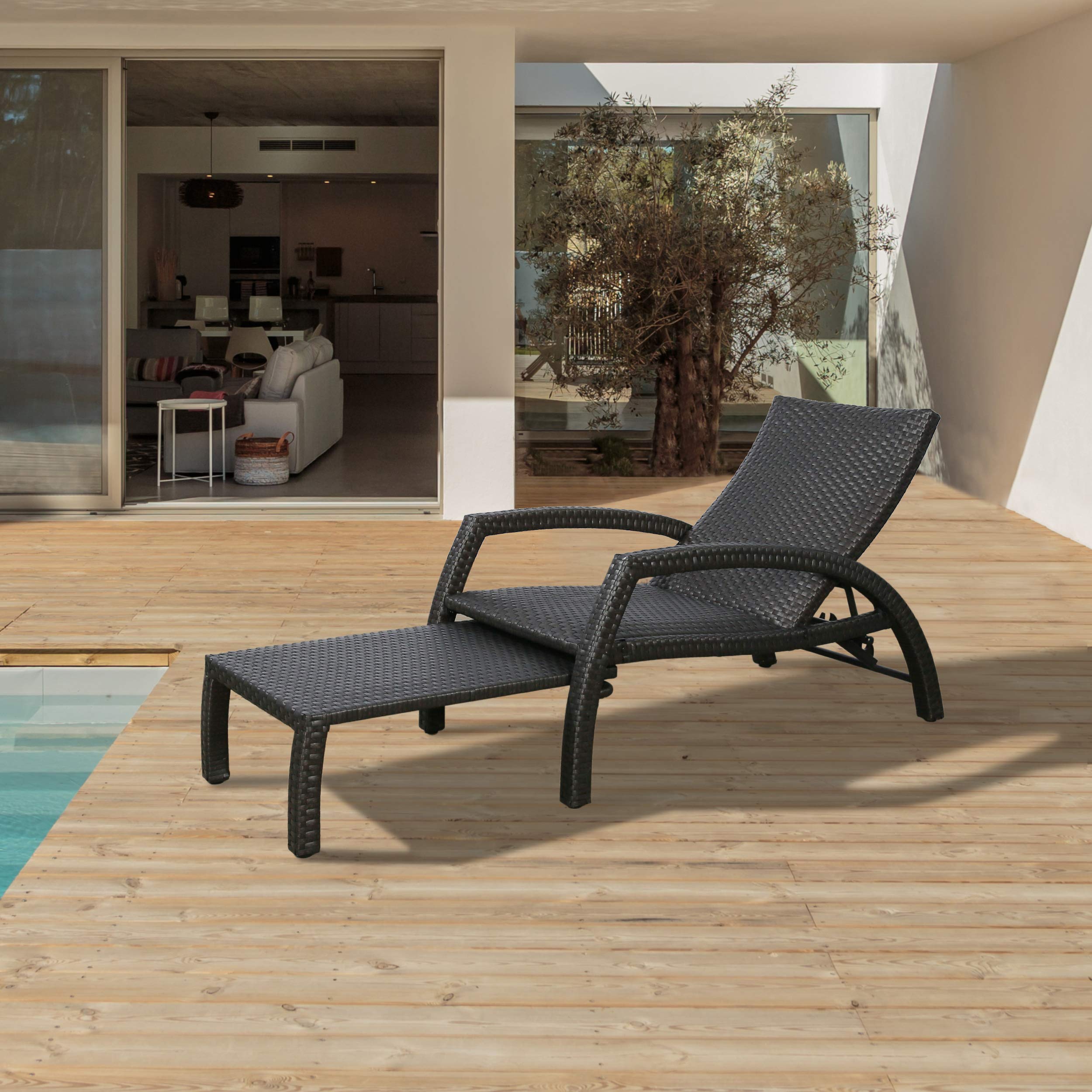 Convertible Adjustable Wicker Chaise Lounge Chair with Quick-Dry Foam - Patio, Poolside & Outdoor Relaxation - Rattan Lounger for Sunbathing & Backyard Comfort