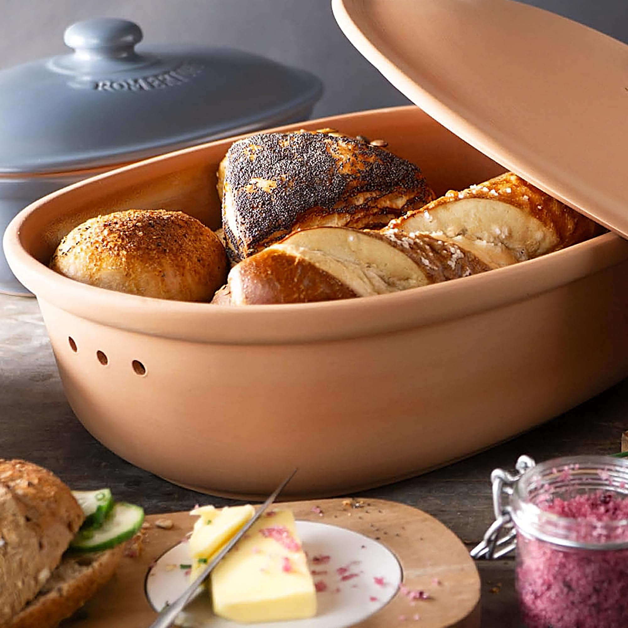 Romertopf Oval Ceramic Bread Keeper | Natural Terracotta Bread Storage Pot for Freshness - 15.7