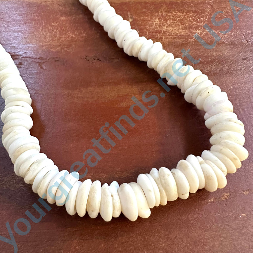 Vintage Hawaiian Puka Shell Choker Necklace - Natural High Grade Beaded Beach Jewelry for Women | Perfect for Summer, Boho Fashion, and Beach Vacations