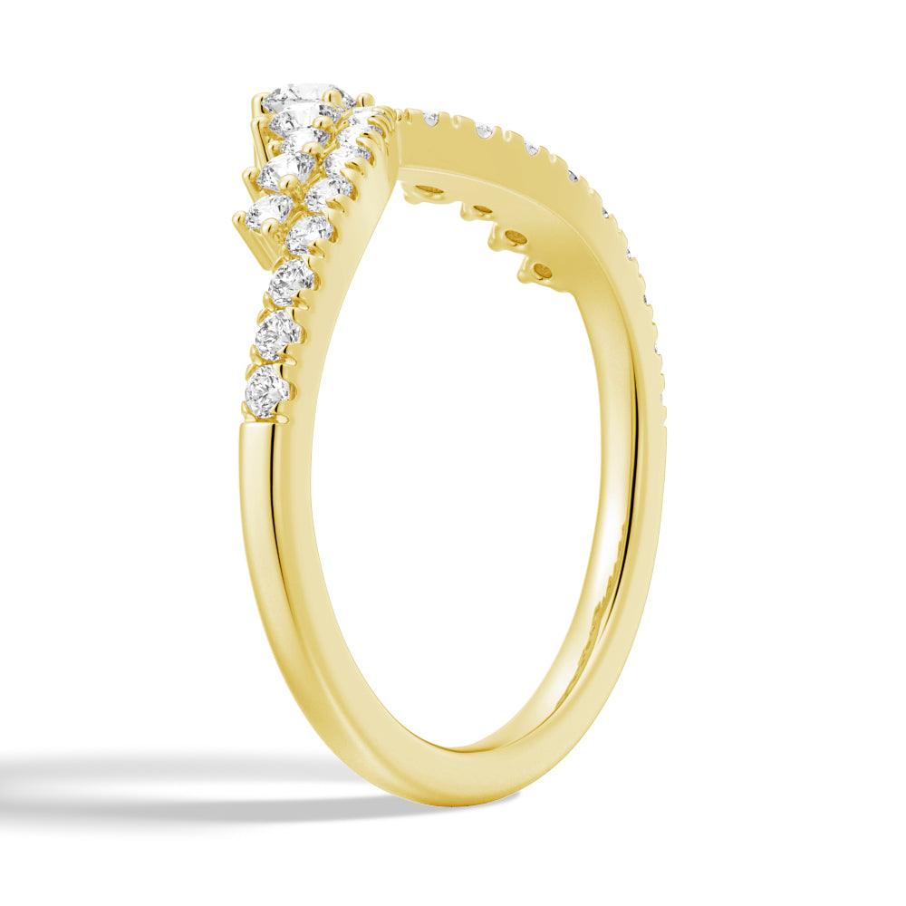 Elegant Curved Crown Double Row Graduated Moissanite Wedding Band for Women - Perfect Anniversary Gift, Engagement Ring & Bridal Jewelry (Ideal for Proposals, Weddings & Special Occasions)