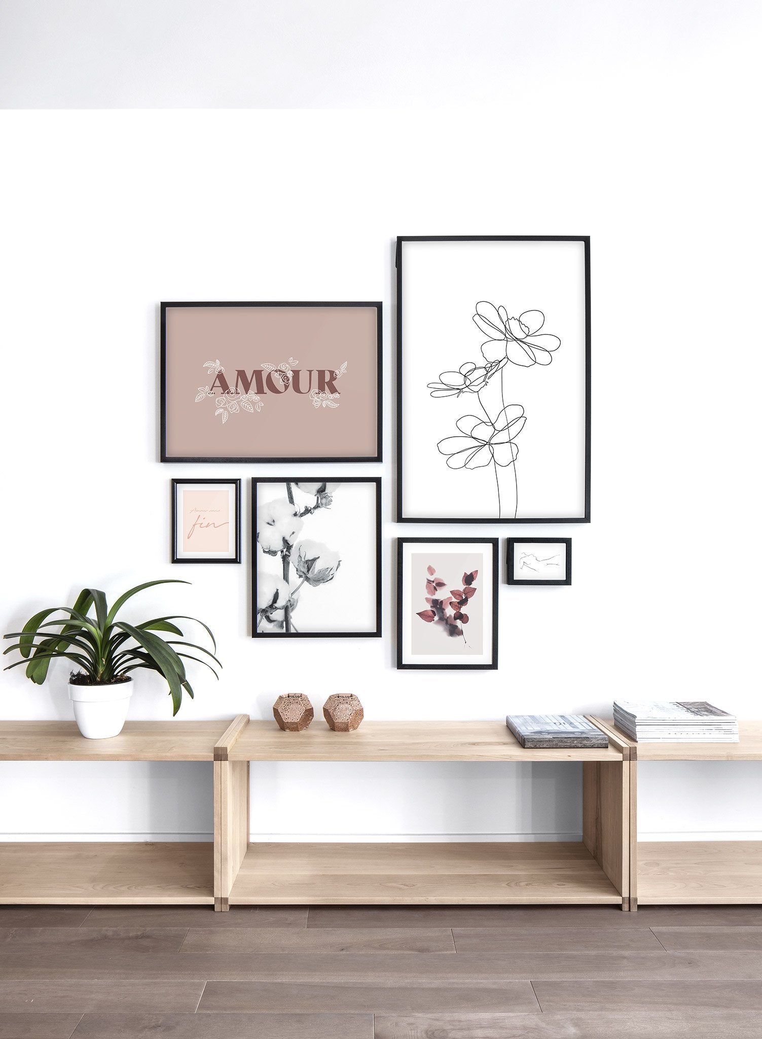 Rose Amour Wall Art Poster - Romantic Floral Decor for Bedroom, Living Room & Office - Perfect Gift for Valentine's Day, Anniversary & Home Decor