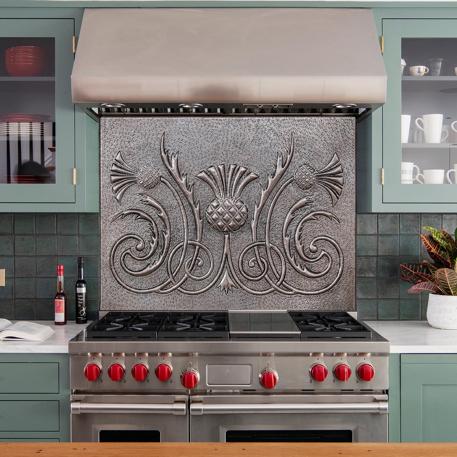 Scottish Thistle Copper Kitchen Backsplash Panel - Handmade Custom Copper Tile for Indoor & Outdoor Wall Decor (Gray) - Perfect for Farmhouse, Rustic, and Modern Kitchen Designs