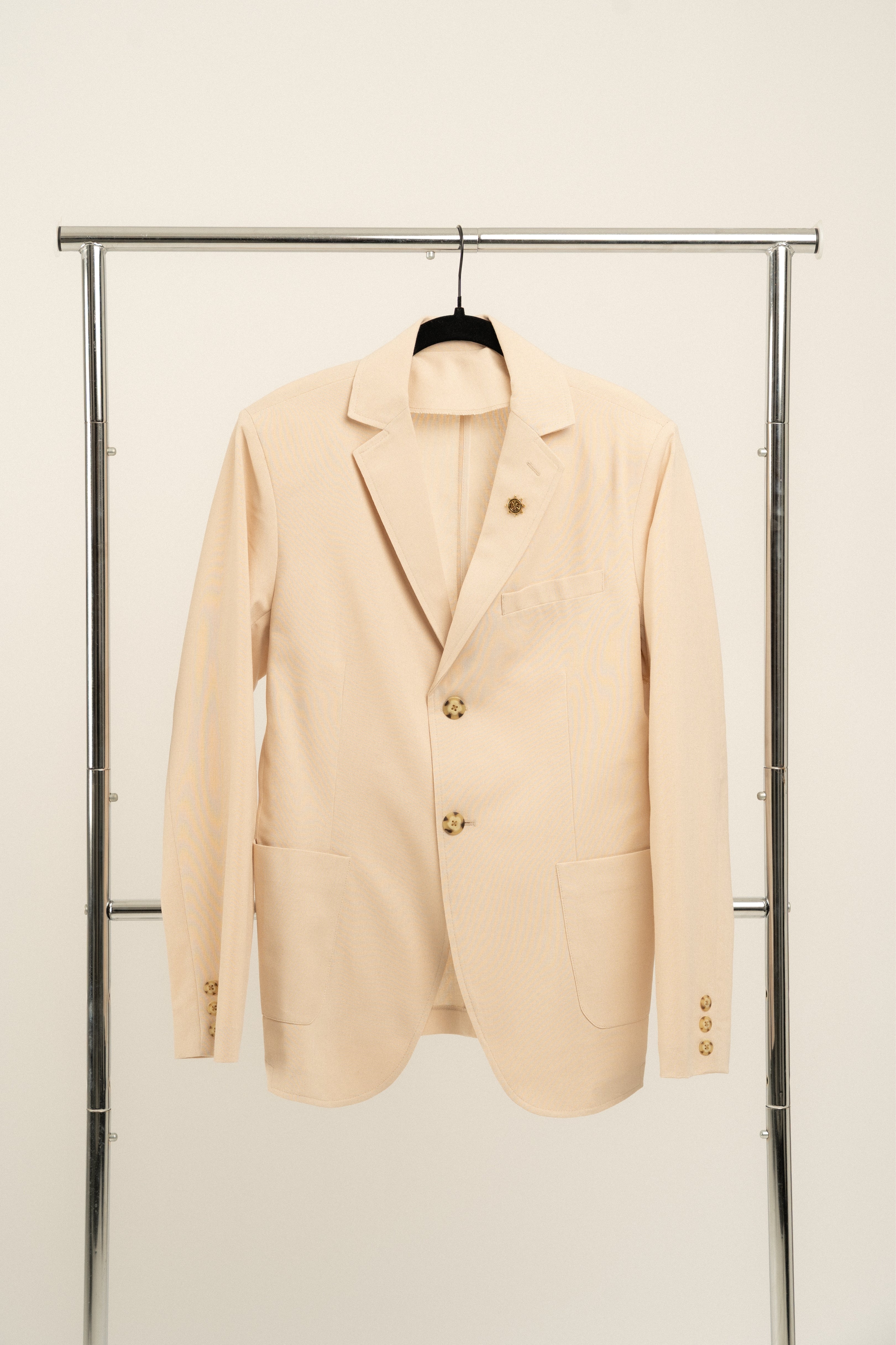 Stylish Newport Beige Linen Blazer for Women - Lightweight Summer Business Casual Jacket - Perfect for Office Wear, Weddings & Outdoor Events