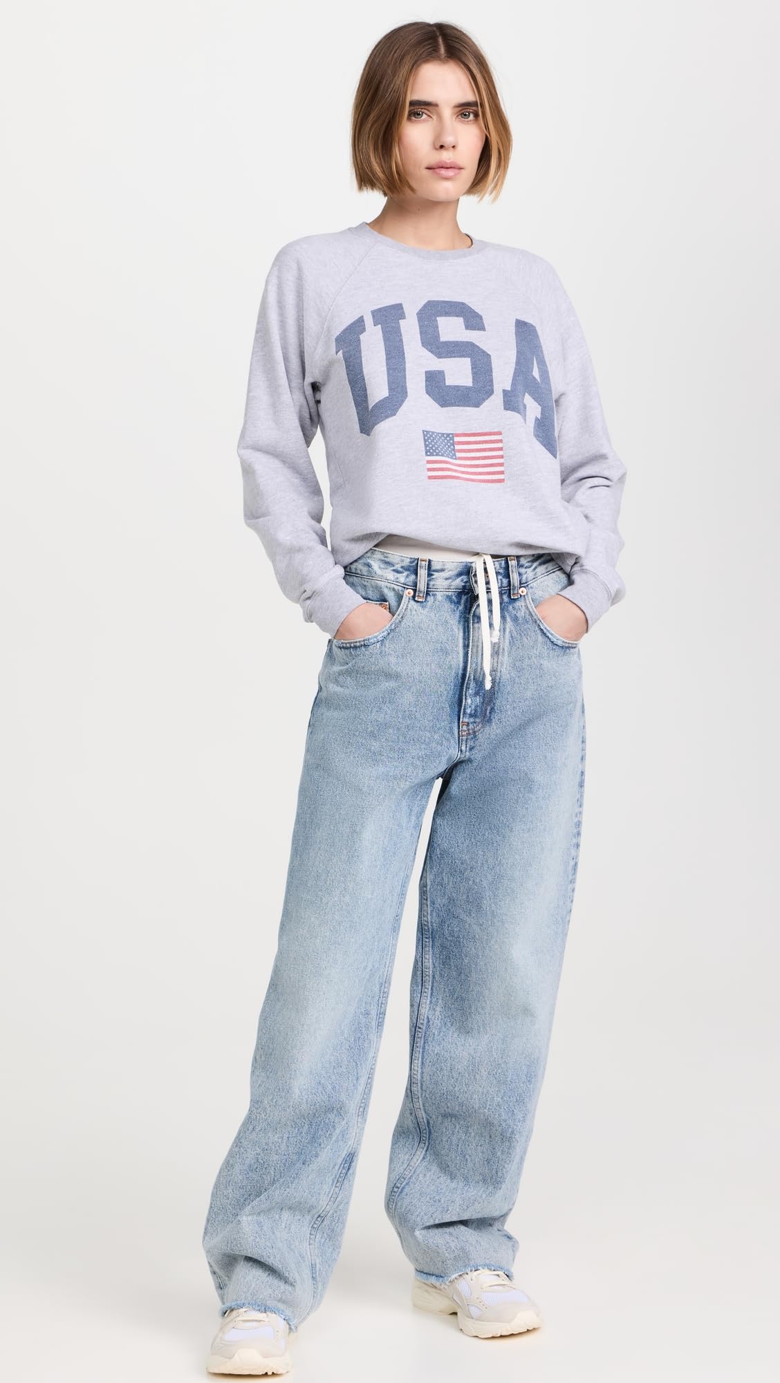 Women's USA Flag Graphic Sweatshirt - Soft & Comfortable Pullover Hoodie for Casual Wear, Workout & Patriotic Events