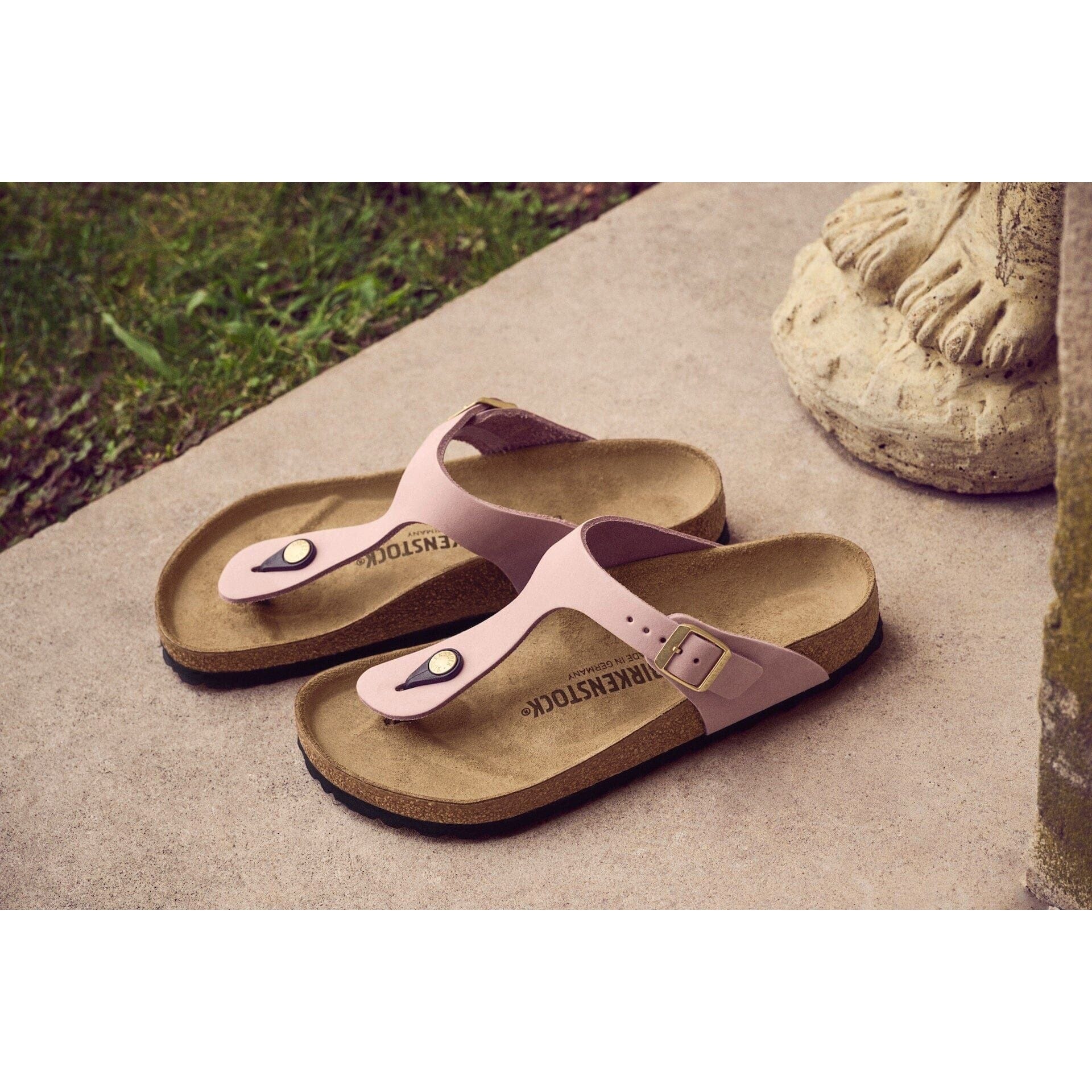 BIRKENSTOCK GIZEH Leather Sandals for Women - Comfortable Cork Footbed & Adjustable Straps - Perfect for Summer, Beach, and Casual Wear