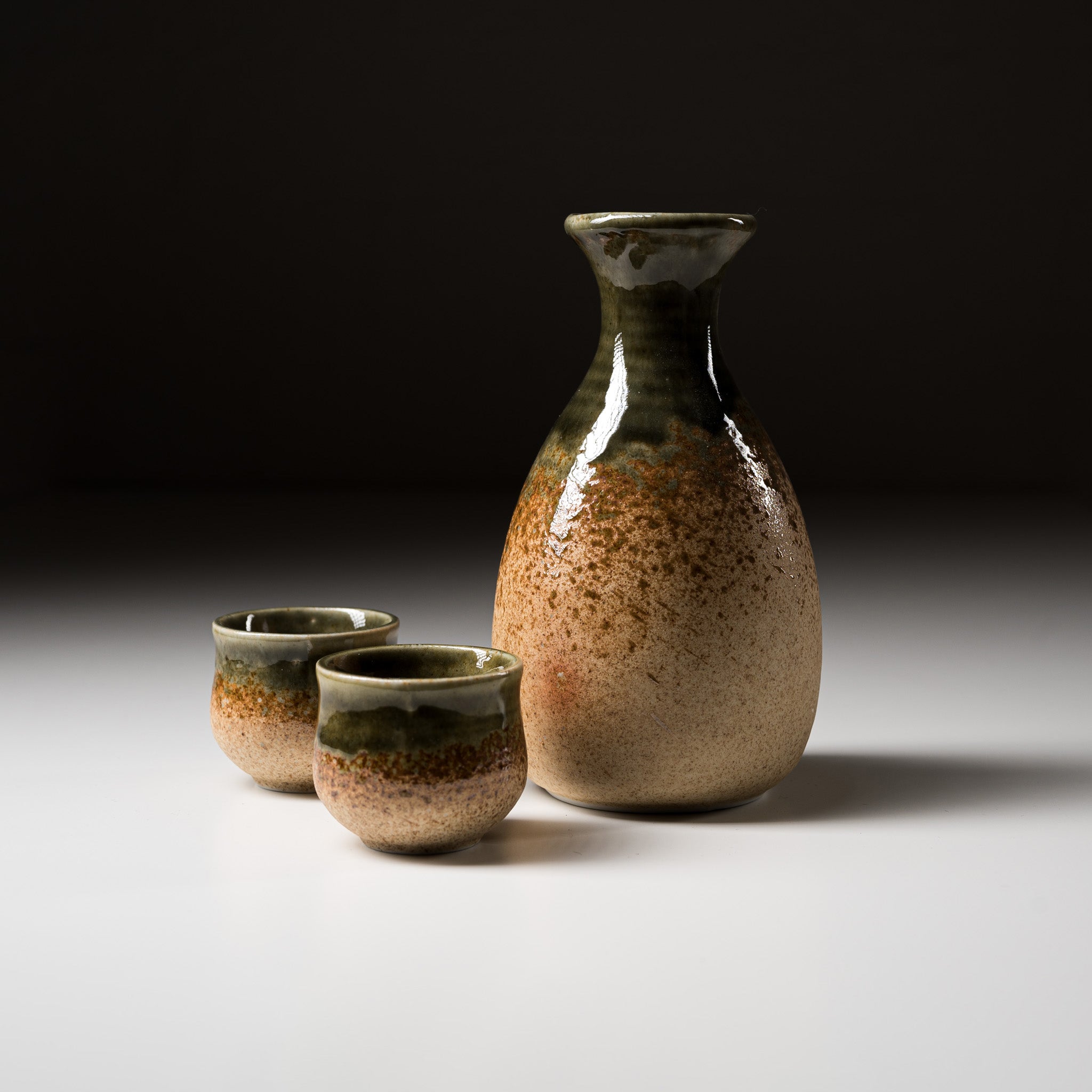 Traditional Japanese Mino Ware Pottery Sake Set - Rikyu Style by Yamai Ito - Authentic Ceramic Sake Cups and Decanter for Home Dining, Gift Giving & Japanese Tea Ceremonies