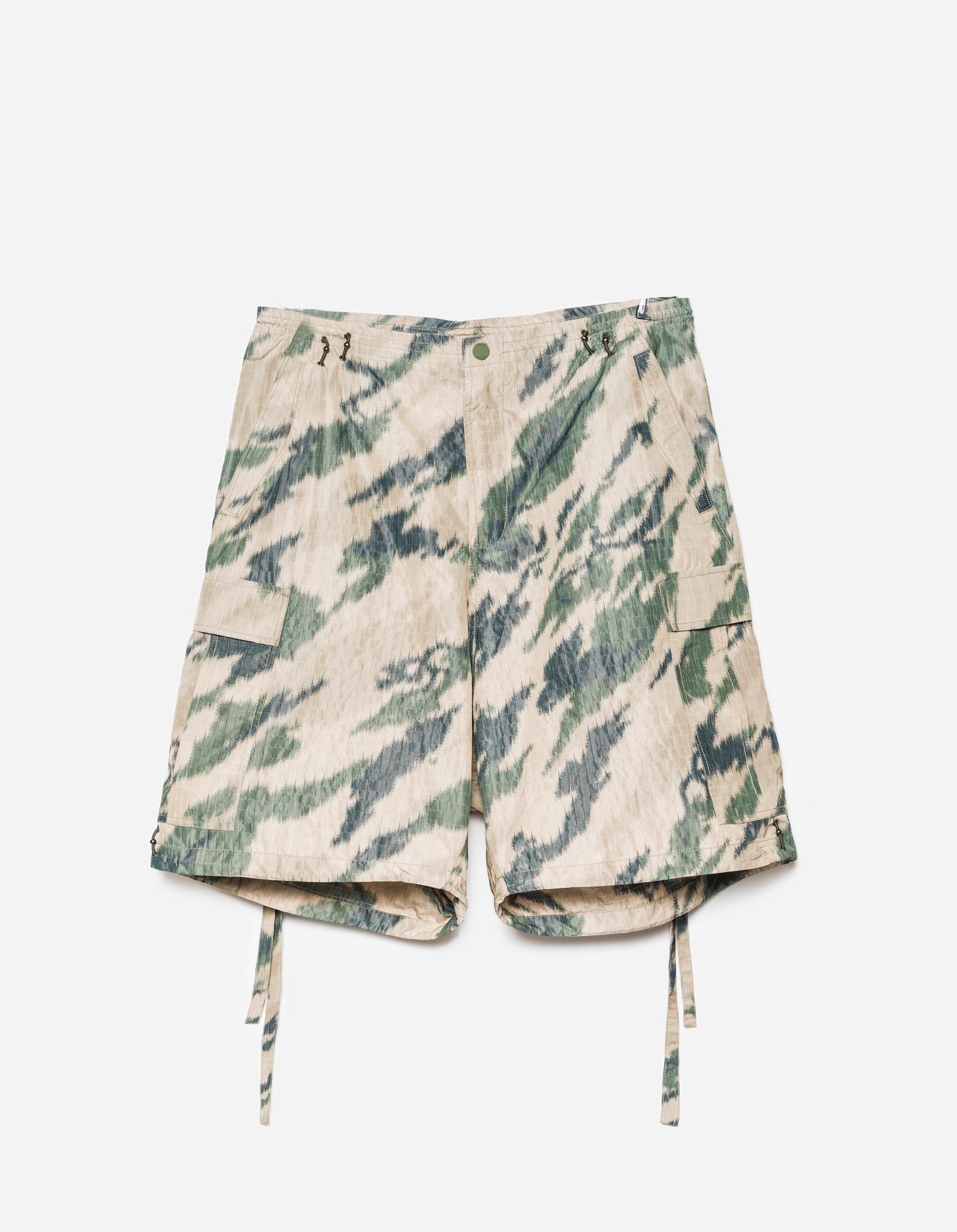 6066 Bonsai Camo Oversized Snowboard Shorts - Woodland Camouflage Print for Men & Women - Perfect for Snowboarding, Skiing & Outdoor Adventures