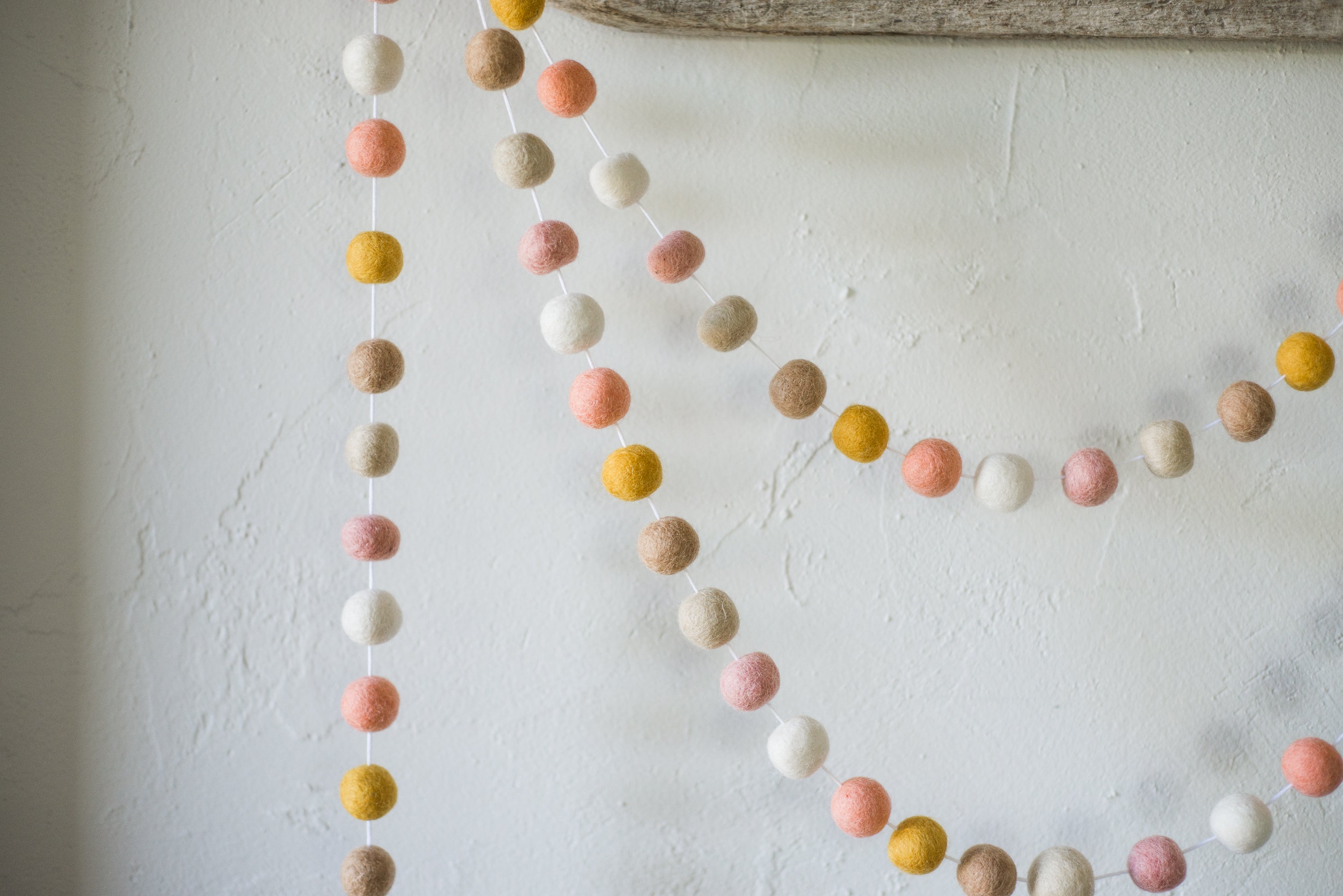 Soft Pink & Gold Felt Ball Garland - 6ft Decorative Party Backdrop for Baby Showers, Weddings & Nursery Decor
