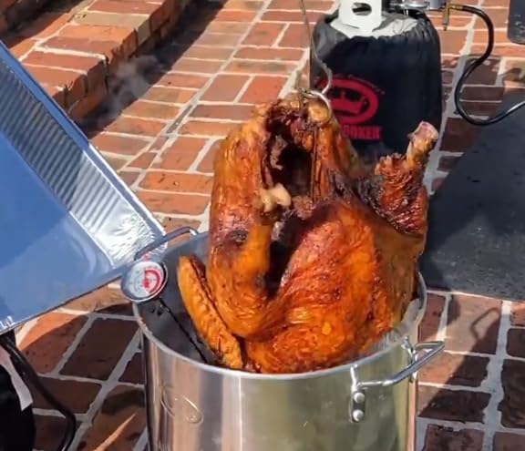 Turkey Fryer King Kooker 12RTFA 29Qt Propane Outdoor Cooker with Battery Timer - Perfect for Thanksgiving, Backyard BBQs & Outdoor Cooking Events