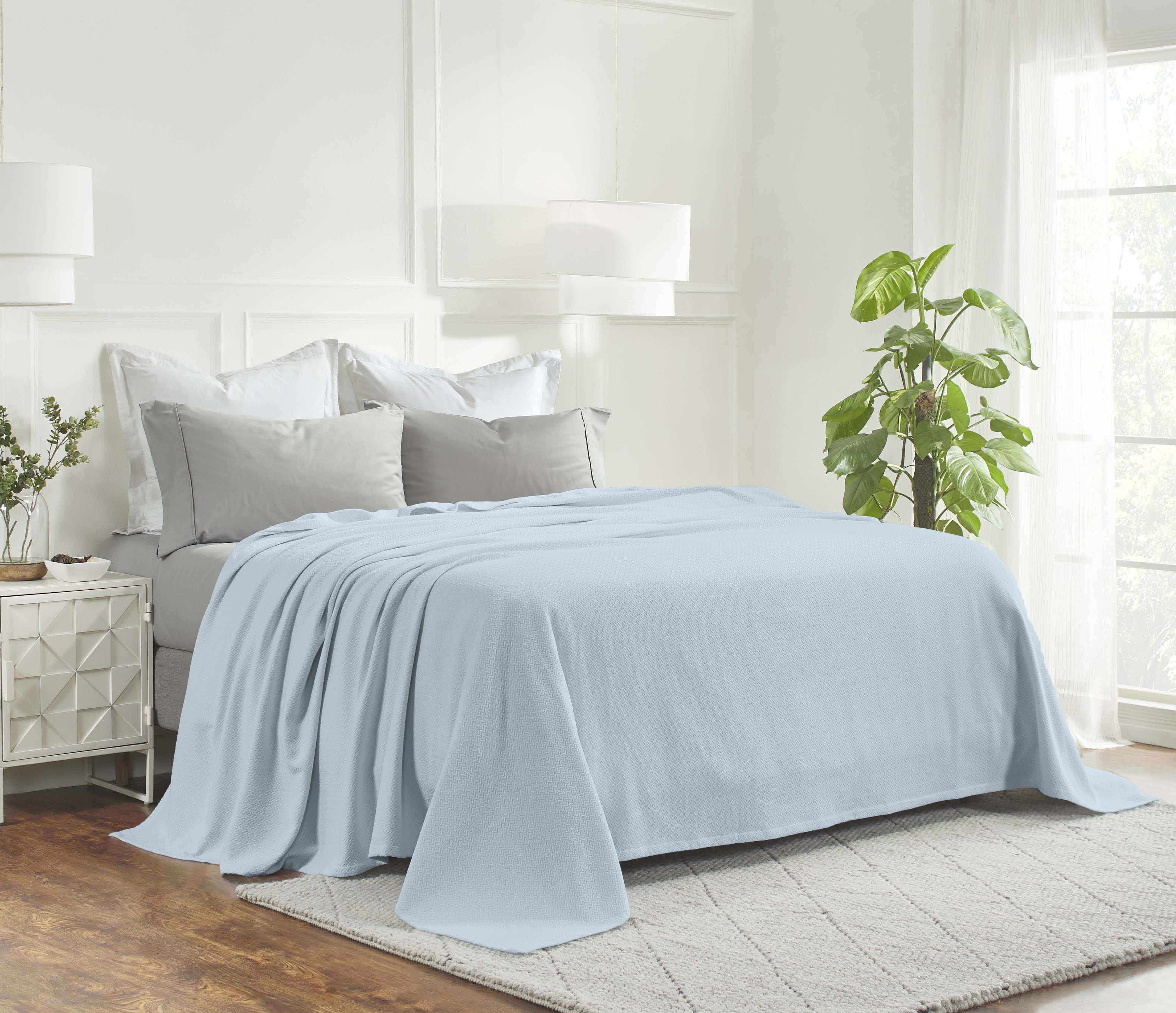Premium Nobel Cotton Textured Chevron Lightweight Woven Blanket - Soft & Breathable Throw for Sofa, Bed, or Outdoor Picnics - Cozy Home Decor & Travel Companion