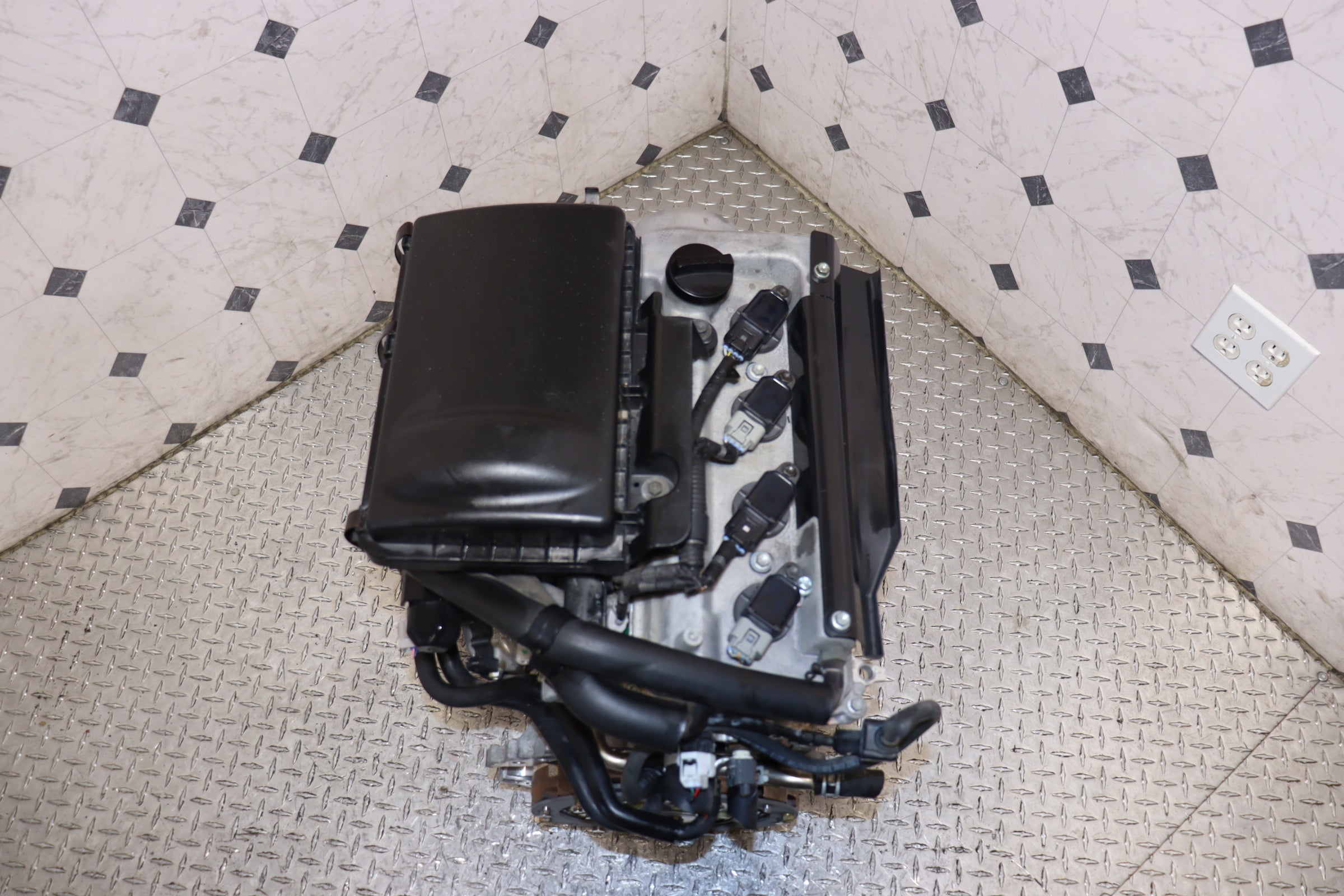 JDM 1NZ FXE Engine for Toyota Prius 1.5L 2004-2009 - Replacement Engine for Hybrid Vehicle Repair & Performance Upgrade