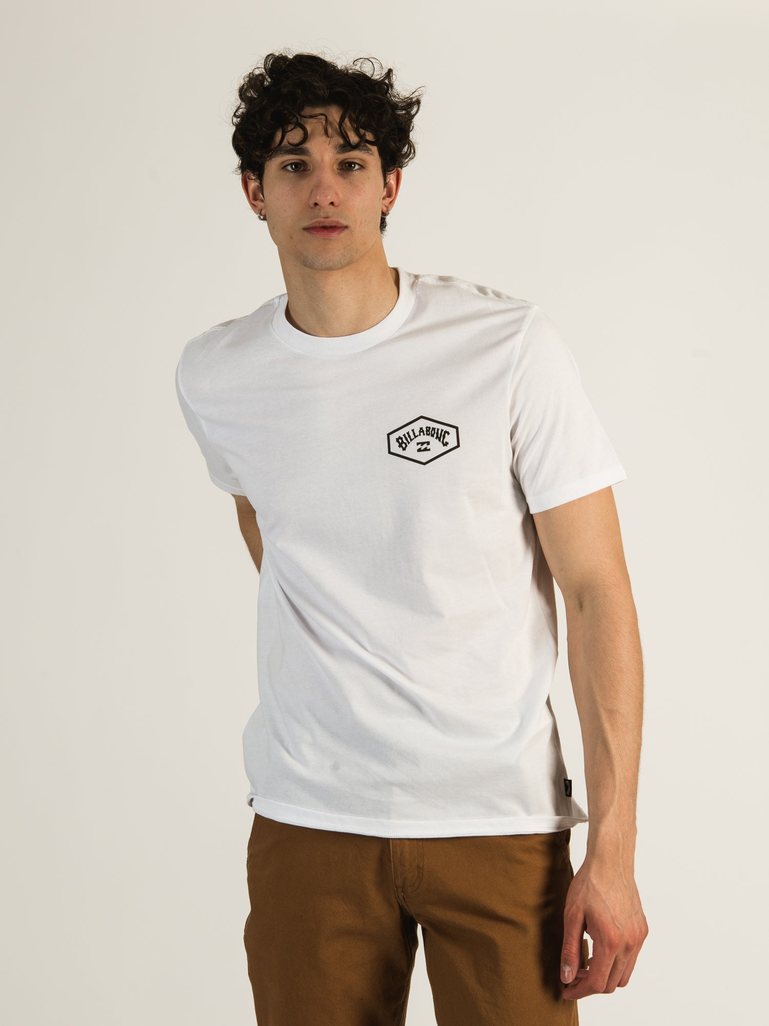 BILLABONG EXIT ARCH T-Shirt for Men & Women | Comfortable Cotton Tee for Surfing, Beach & Casual Wear