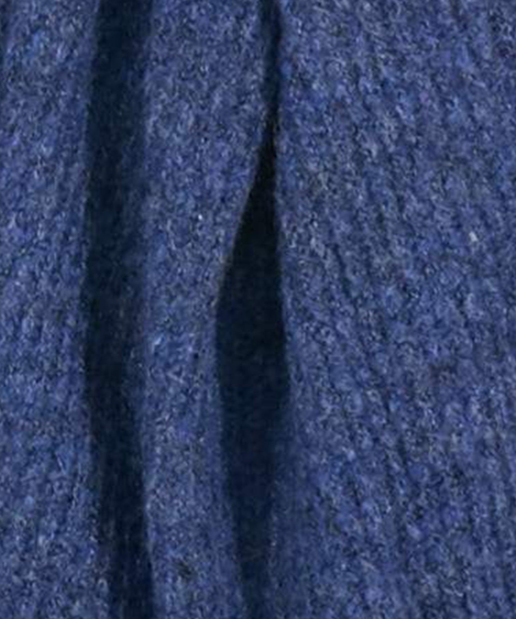 Lightweight Featherweight Wrap - Soft & Cozy Shawl for Women - Perfect for Travel, Lounging & Outdoor Activities