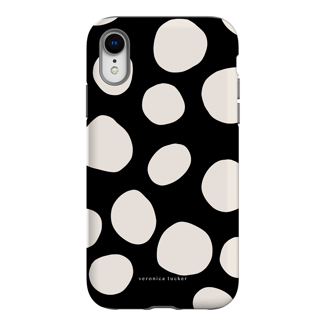 Premium Pebbles Noir Phone Case - Slim Protective Cover for iPhone & Samsung - Perfect for Everyday Use, Travel & Outdoor Activities
