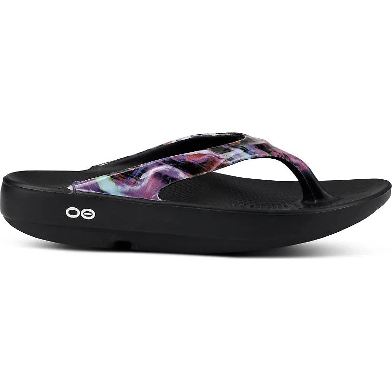 Oolala Camo Sandals for Women - Comfortable Outdoor Hiking & Beach Walking Shoes - Trendy Military Print Summer Sandals for Casual Wear, Travel & Adventure
