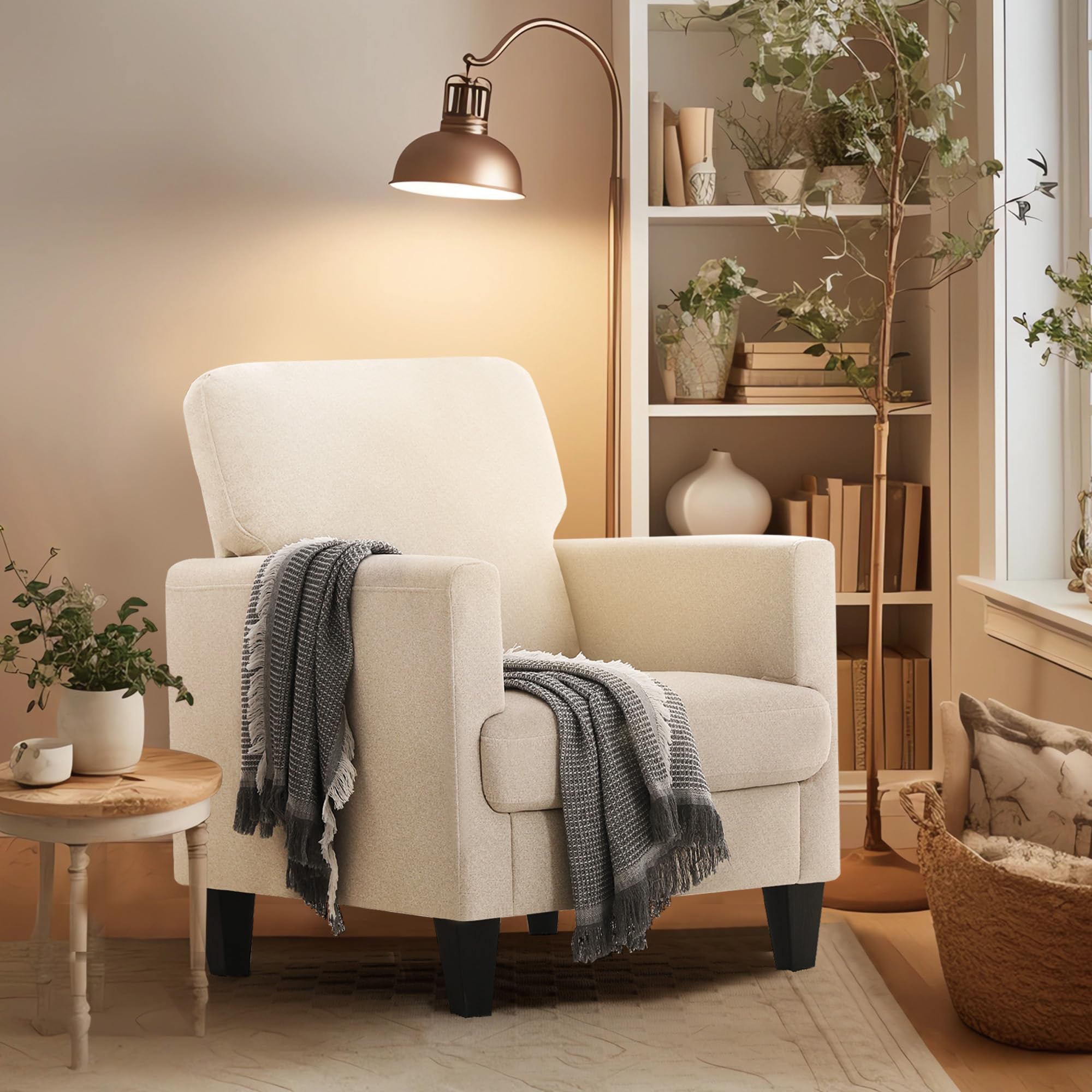 Mid Century Modern Velvet Accent Chair - Comfy Beige Armchair for Living Room & Bedroom - Thickened Upholstered Reading Chair with Sturdy Wooden Legs - Perfect for Small Spaces, Home Office & Cozy Corners (1 Pack)