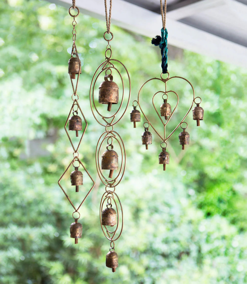 Elegant Diamond Bells Wind Chime - Handcrafted Outdoor Garden Decor for Patio, Porch & Backyard - Perfect for Relaxation & Feng Shui Harmony