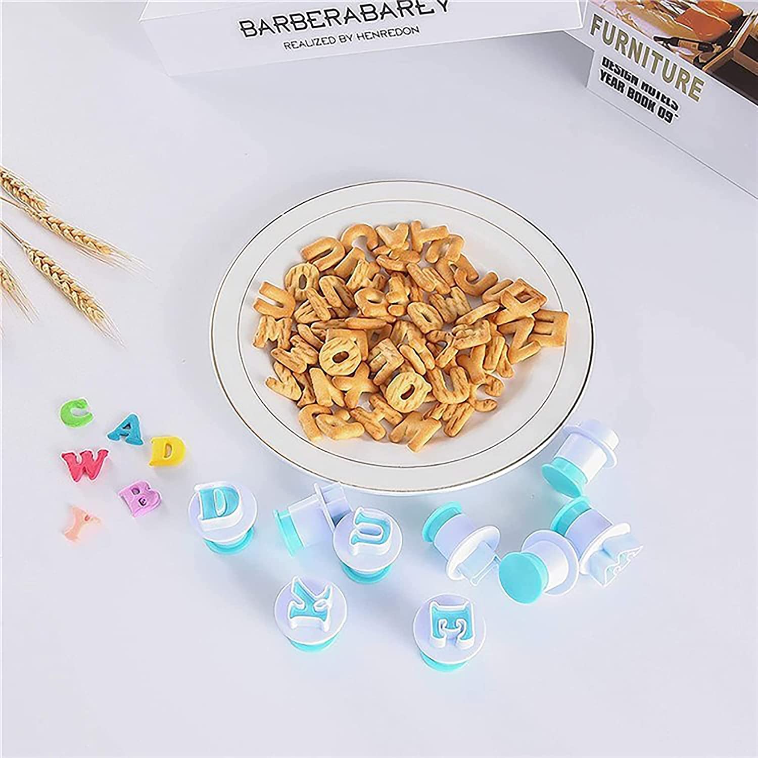 1 Set of Fondant Letters & Letter Cutter - Professional Cake Decorating Tools, Cookie Markers, DIY Baking Accessories (Uppercase) - Perfect for Birthday Cakes, Wedding Cakes, and Cookie Decorating