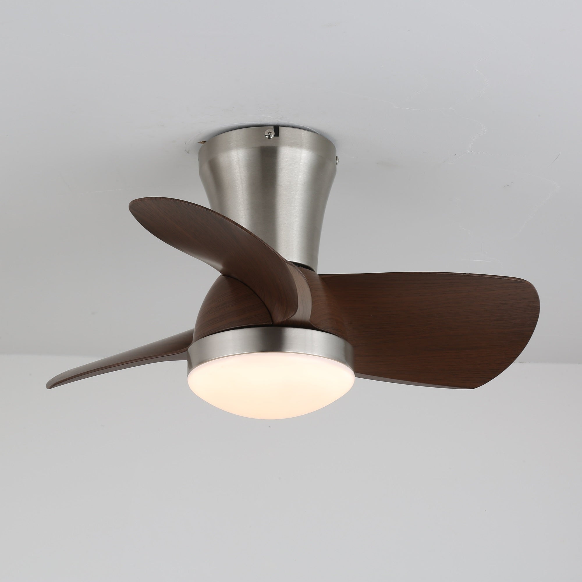 Aero Echo Ceiling Fan Light with Remote Control - 52 Inch Modern Flush Mount Fan for Bedroom, Living Room - Energy Efficient Quiet DC Motor - Perfect for Home, Office & Indoor Spaces