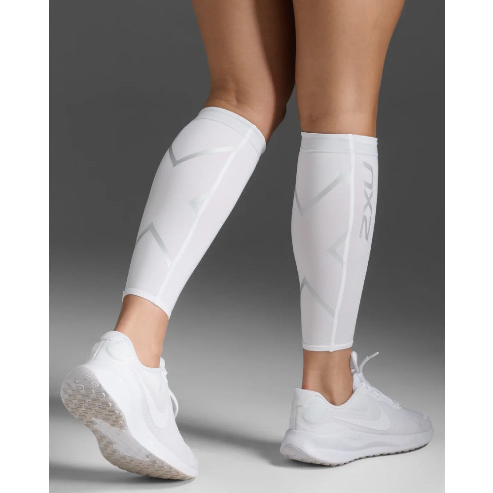 2XU Compression Calf Sleeves for Men & Women - Performance Recovery & Support for Running, Cycling, Workouts - Breathable Gradient Compression Technology (Pair)