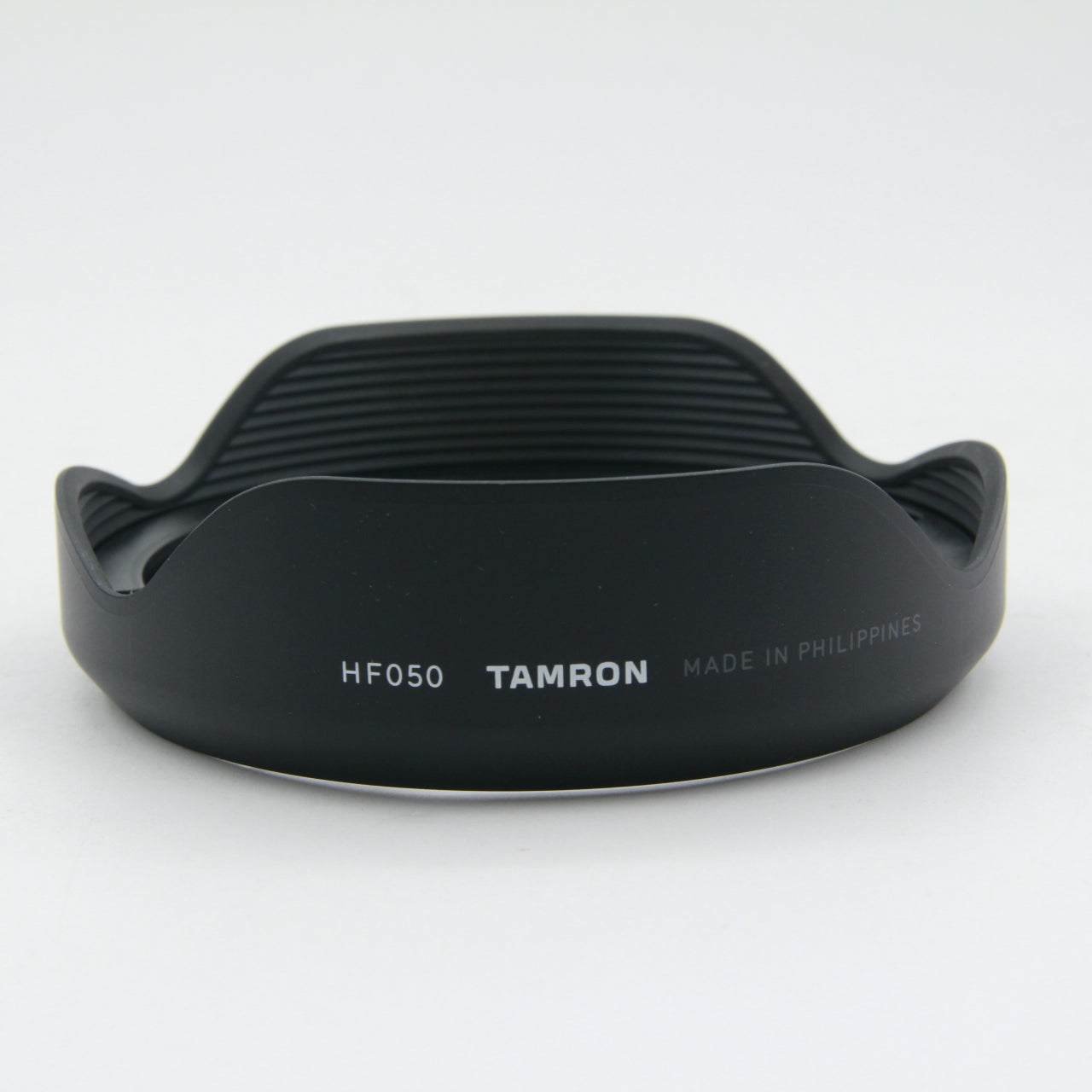 Tamron 24mm f/2.8 Di III OSD M 1:2 Lens for Sony E - Open Box Excellent Condition - Perfect for Portrait & Landscape Photography