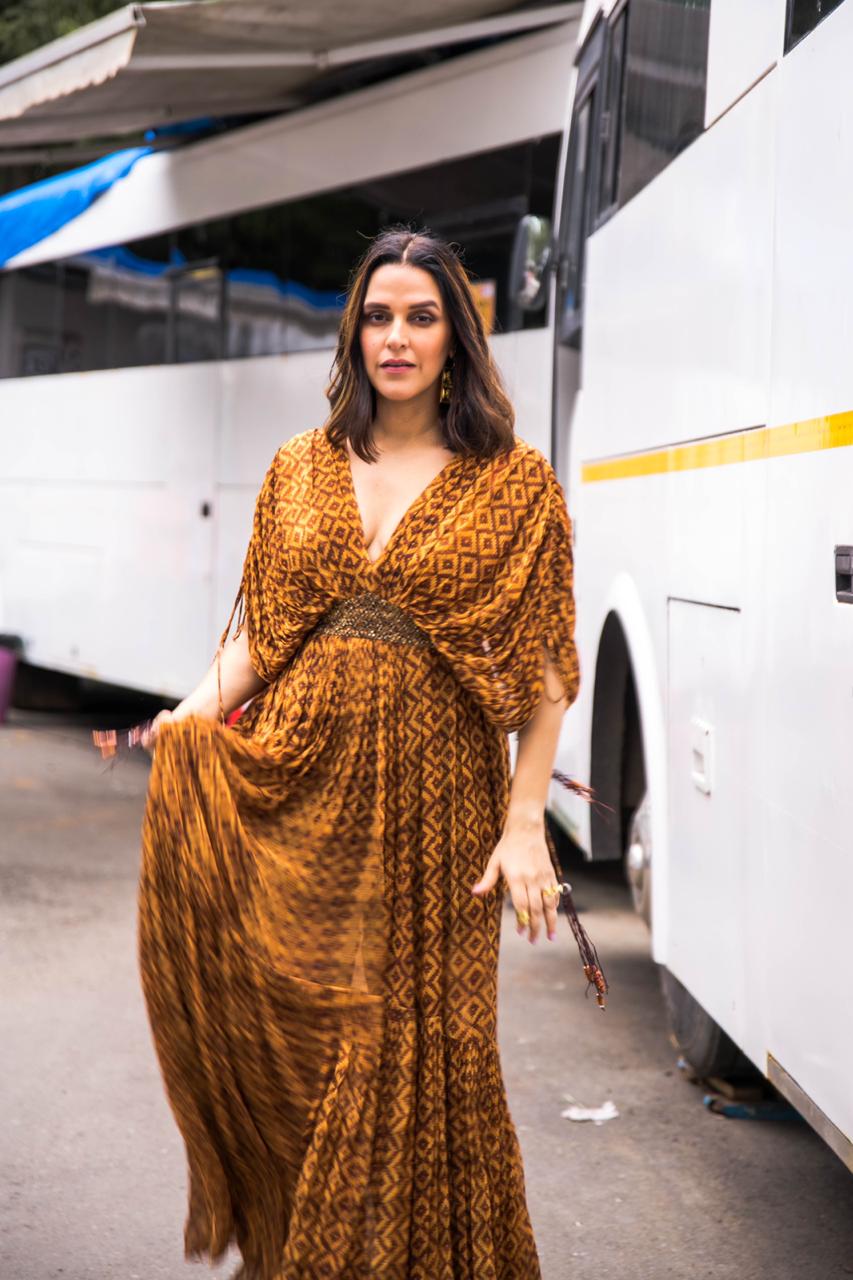Neha Dhupia Women's Ethnic Basket Weave Print Dress with Gold Embroidered Belt - Perfect for Festivals, Weddings & Special Occasions