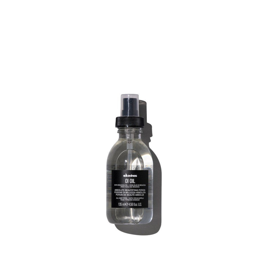 Davines OI All in One Milk Hair Oil 135ml - Nourishing & Shine Enhancing Treatment for Dry, Damaged Hair - Perfect for Daily Use & Styling