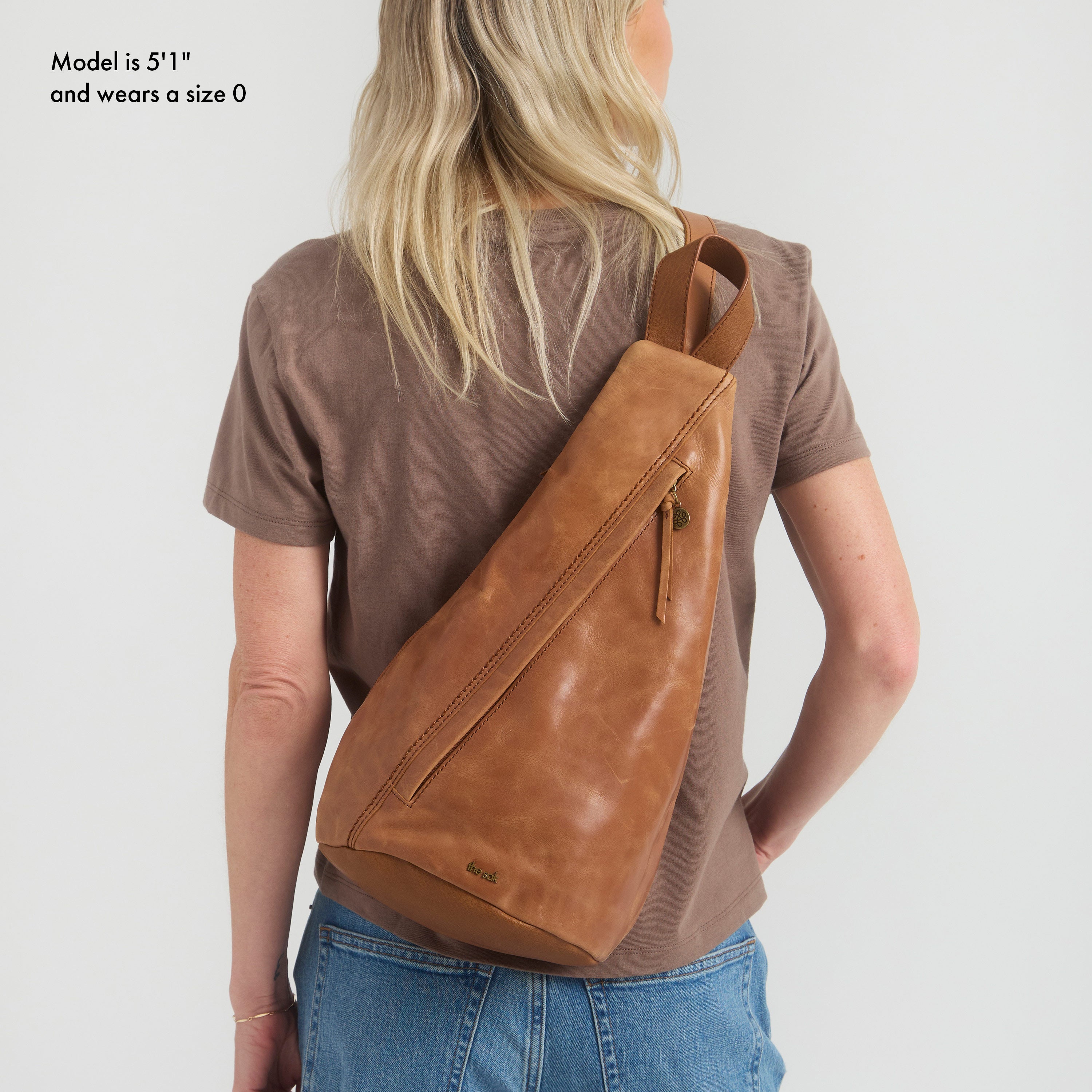 On The Go Sling Backpack - Lightweight Crossbody Travel Bag for Men & Women - Perfect for Hiking, Commuting & Everyday Use