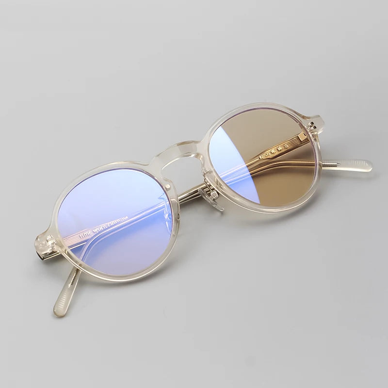 Clear Yellow-Brown