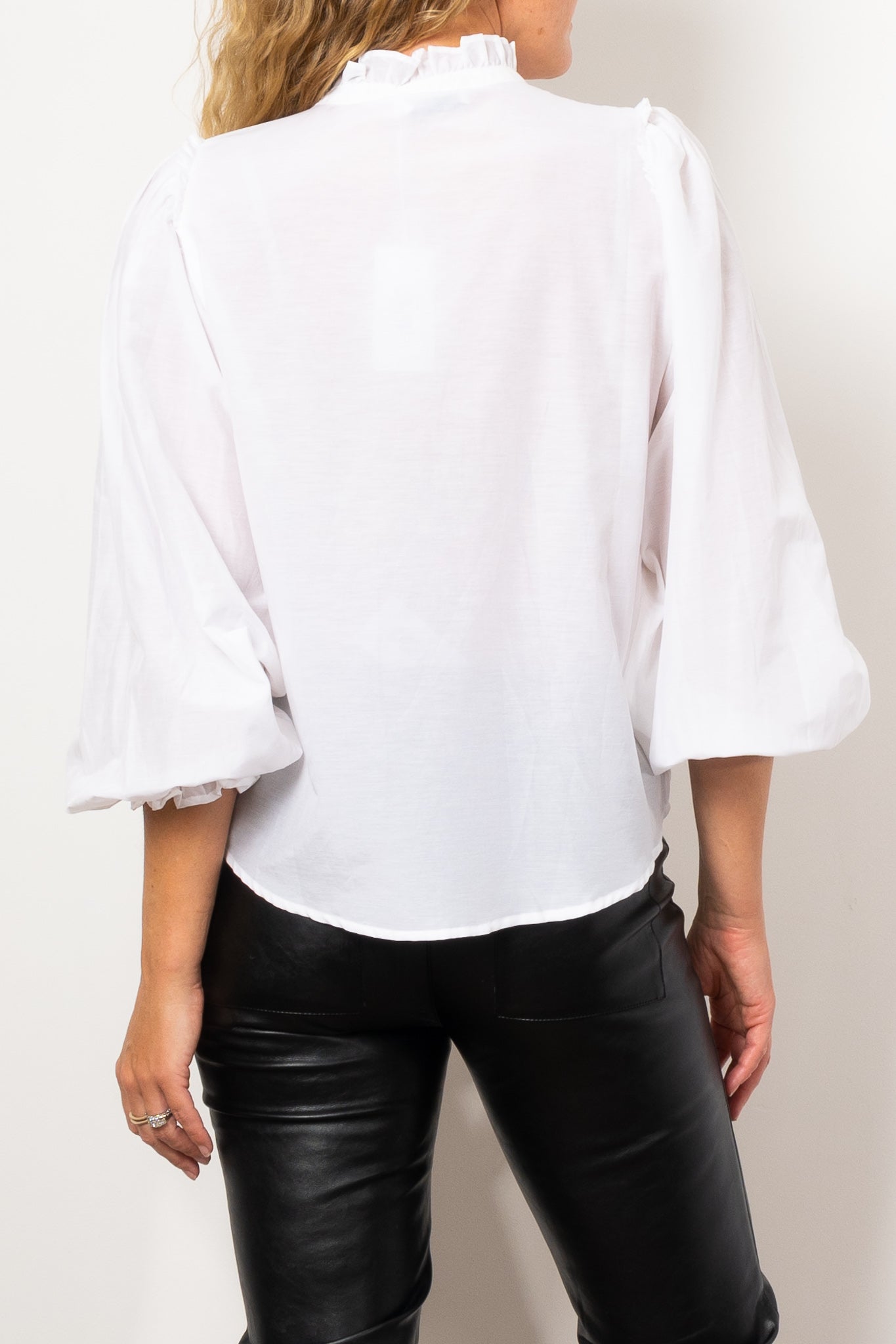 Zoe Kratzmann Women's Fashion Tops - Trendy Casual Blouses for Everyday Wear | Perfect for Office, Dating & Weekend Outfits