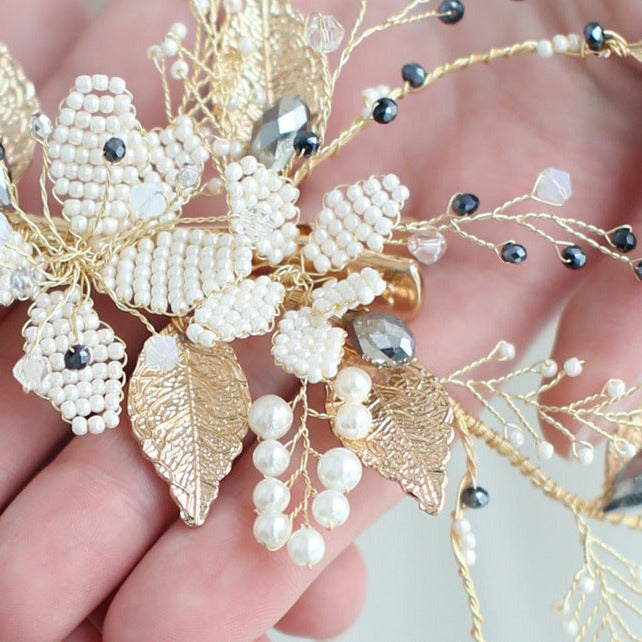 Elegant Bridal Gold Hair Comb (J6202) - Vintage Wedding Hair Accessory for Brides, Wholesale - Perfect for Weddings, Prom, and Special Occasions