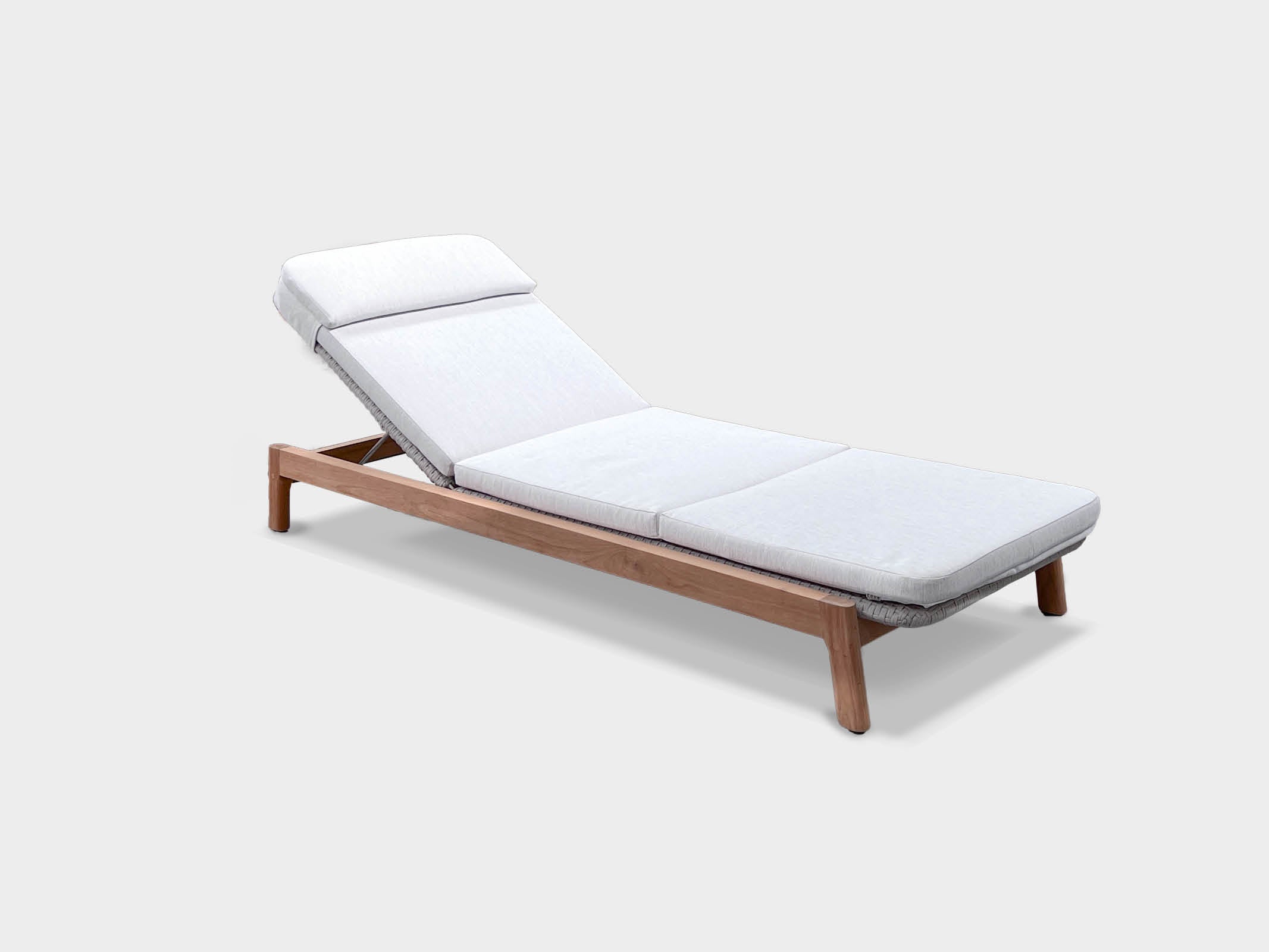 Bight Lounger - Premium Outdoor Chaise Lounge for Patio, Poolside & Beach Relaxation | Durable & Comfortable Sunbathing Chair