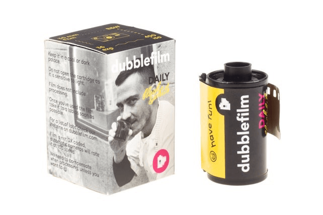 DUBBLEFILM DAILY B&W 35mm Film - 36 Exposures, ISO 400 - Perfect for Street Photography & Vintage Camera Enthusiasts