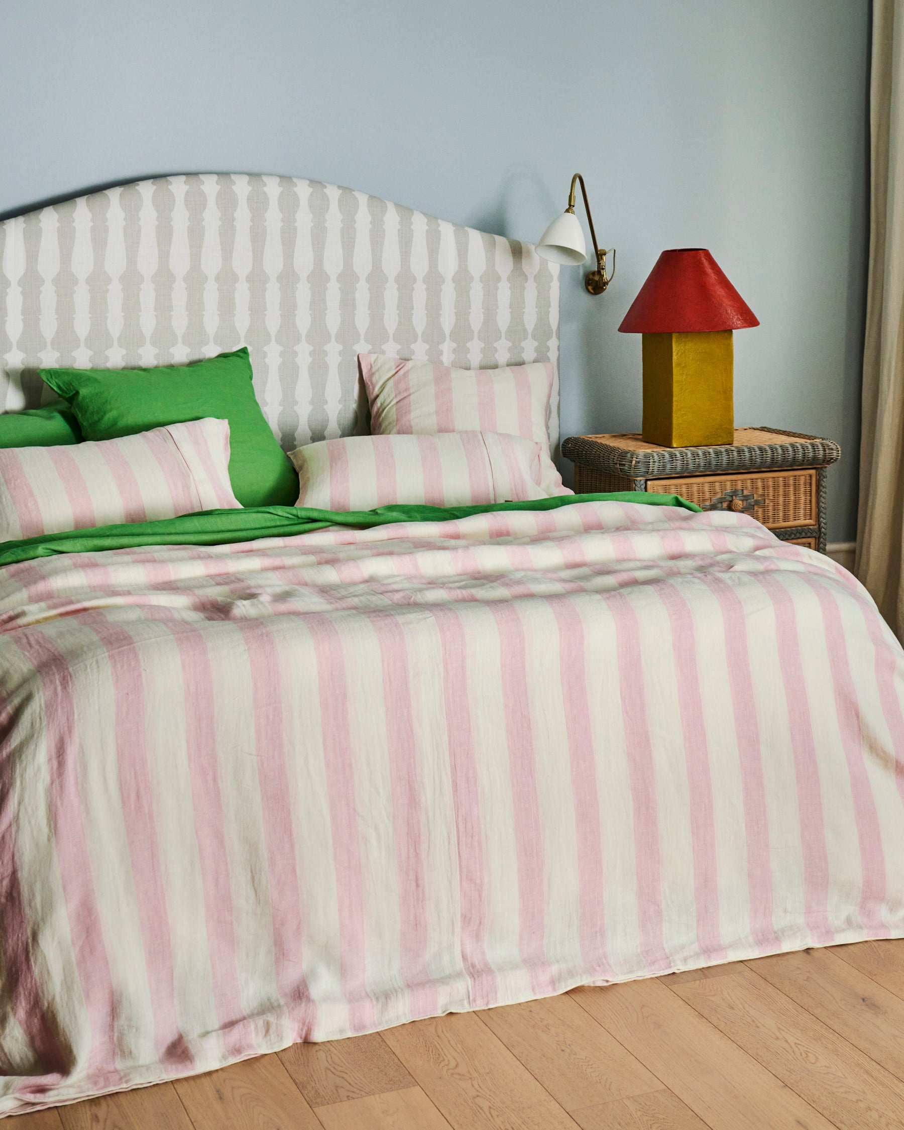 Soft Candy Stripe Linen Pillowcases Set of 2 - Breathable & Hypoallergenic Bedding for Side Sleepers - Perfect for Guest Room, Master Bedroom & Home Decor